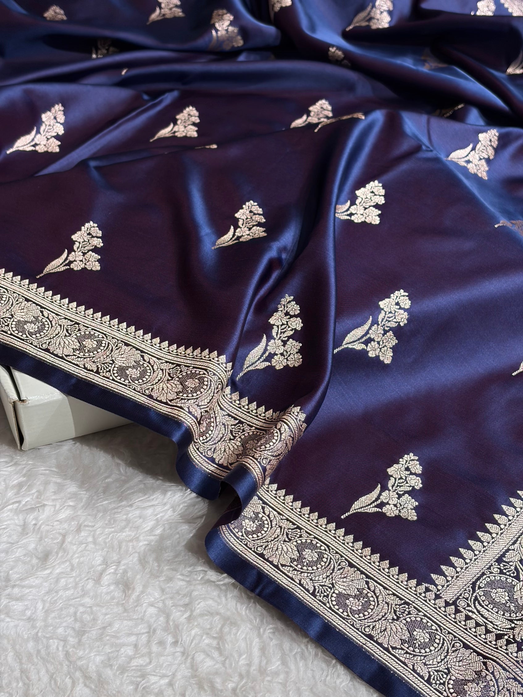 Cross Navy Boota With Floral Border Mashru Silk Saree MSM-97