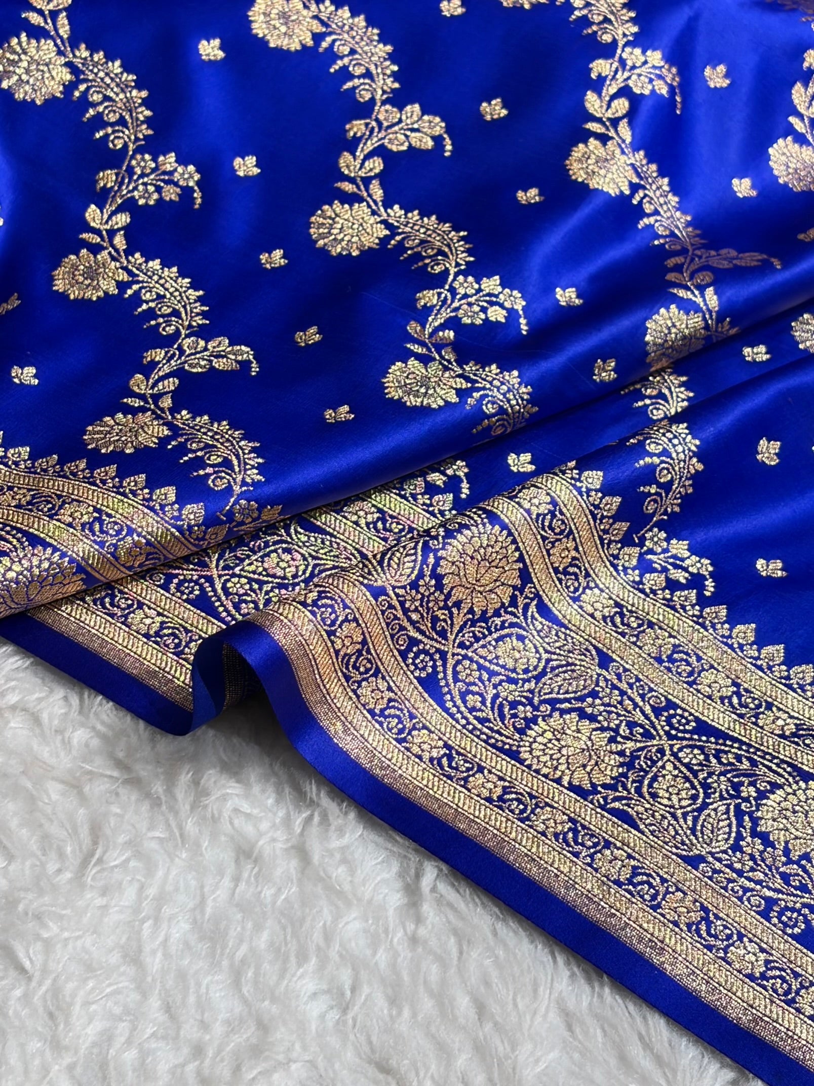 Banarasi Satin Katan Saree With Jaal Pattern in Royal Blue Shades SK121