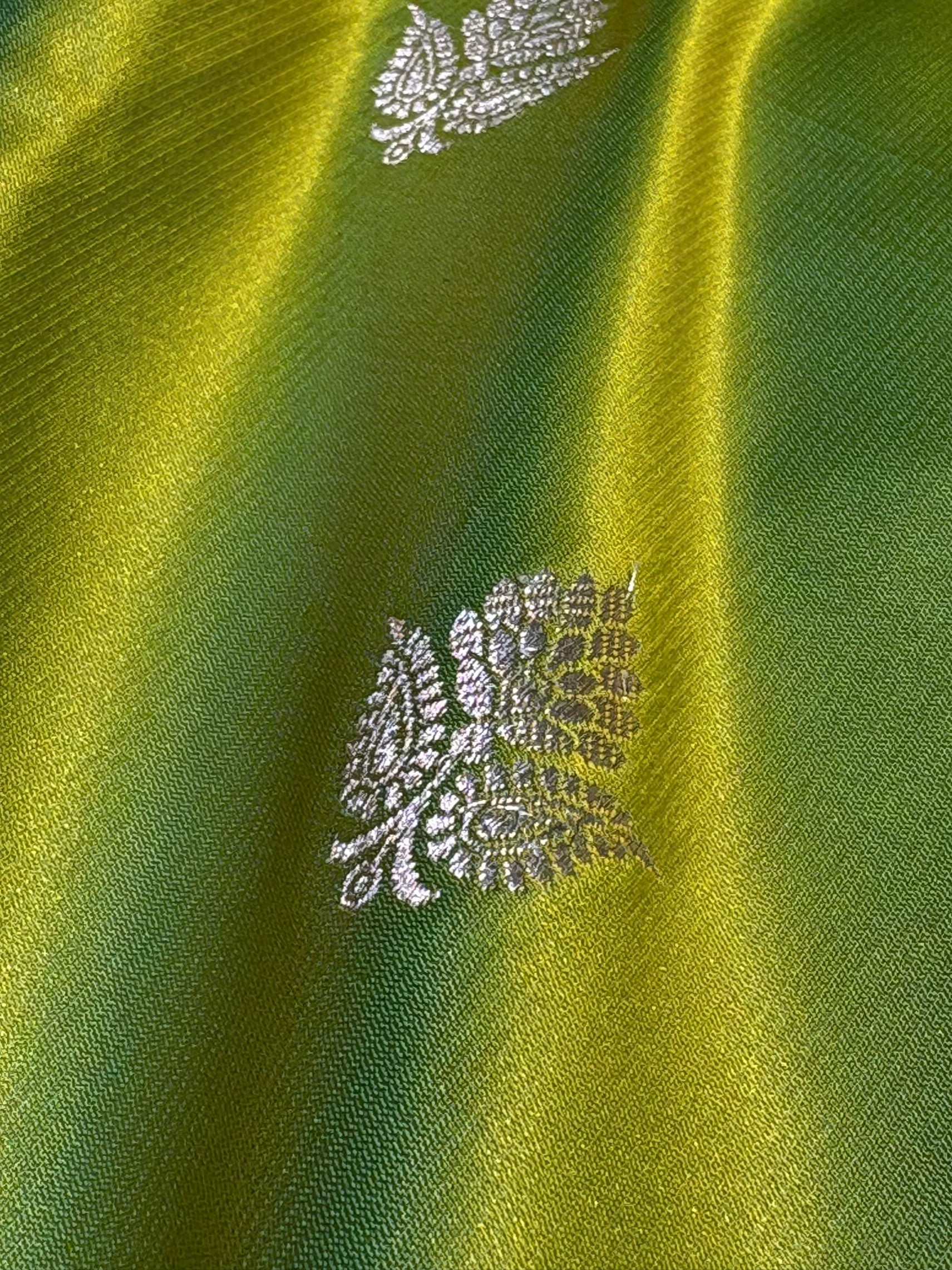 Lemon Pista Floral Boota With Floral Border Mashru Silk Saree MSM-80