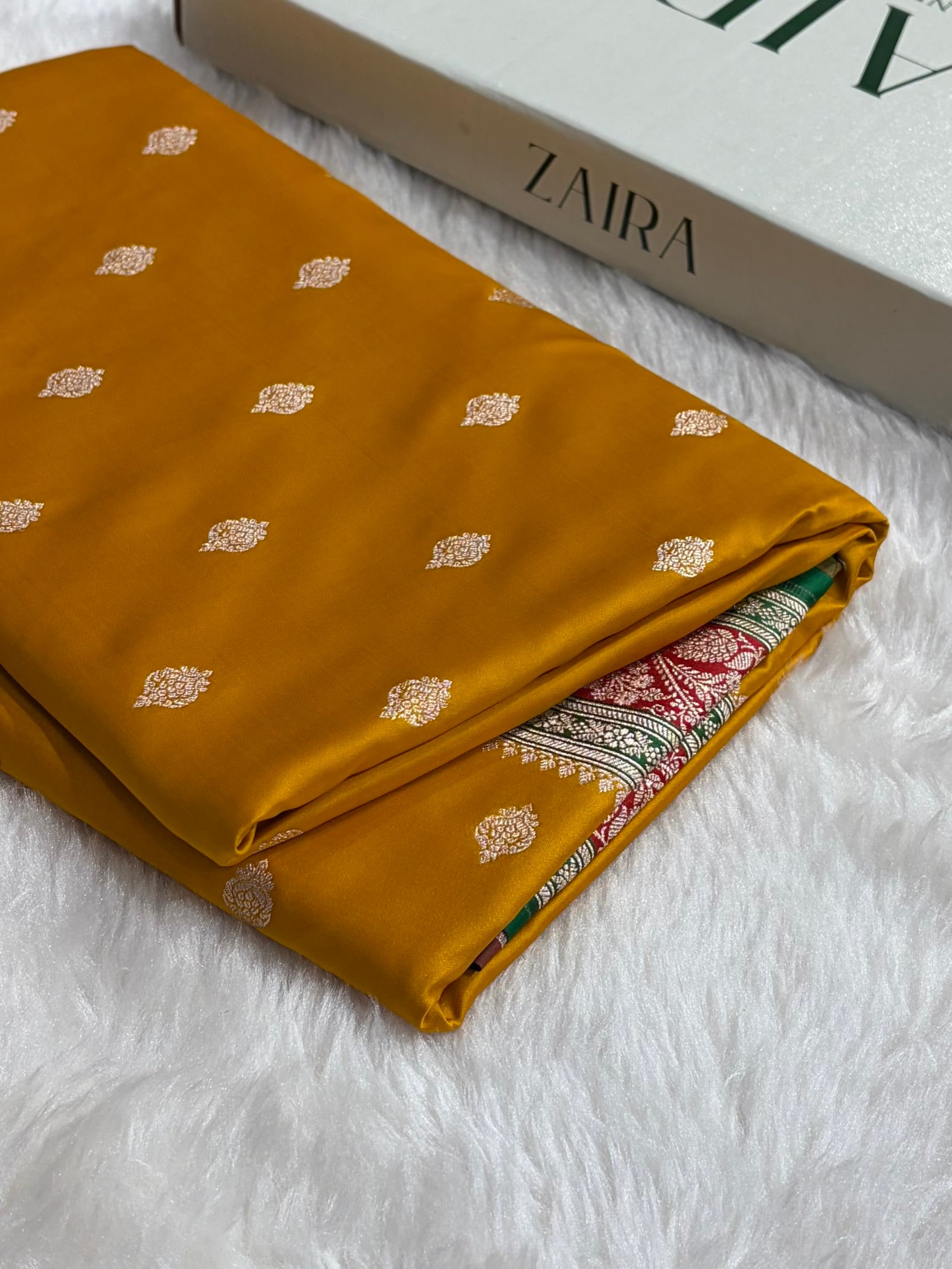 Banarasi Orange With Contrast Red Floral Border Mashru Silk Saree MSM-101