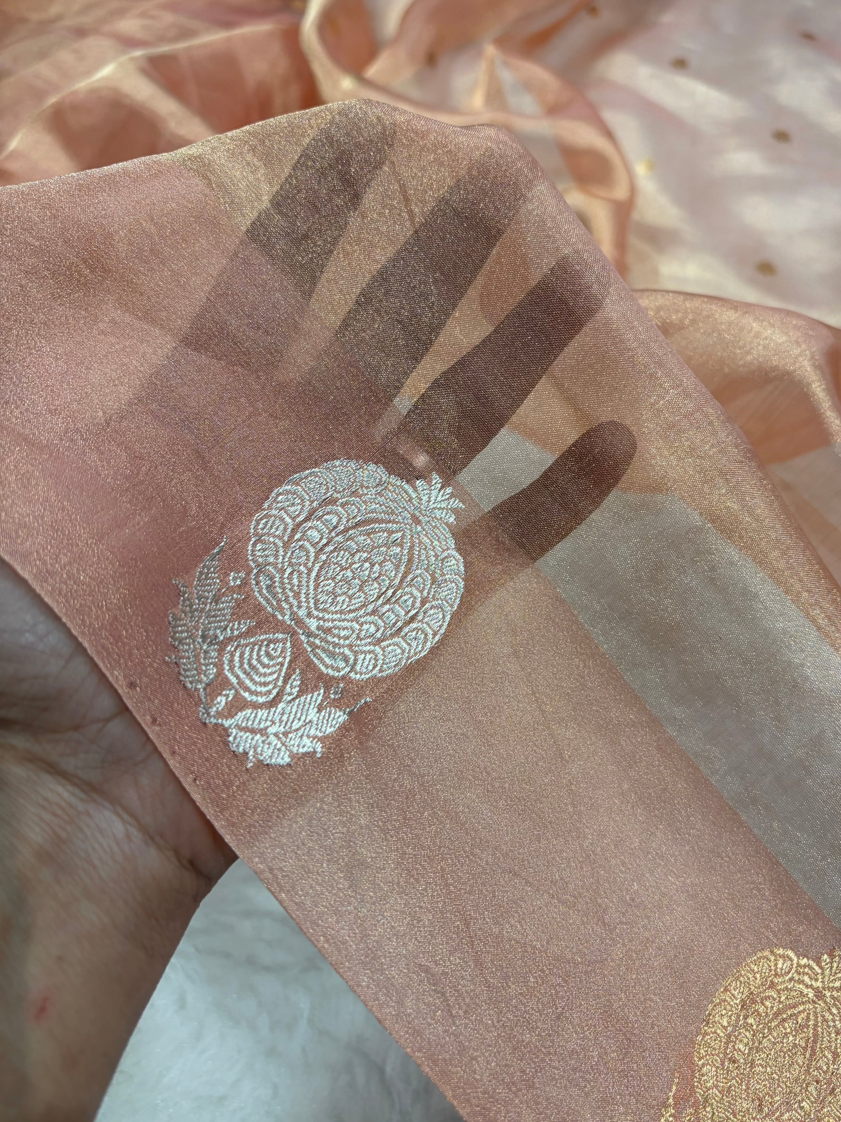 Light Peach Bananasi Floral Shades Pure Tissue Silk Saree PT-55