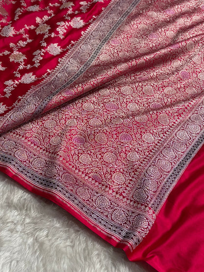 Red Shades Contrast Border With Minakari Floral Jaal Mashru Silk Saree