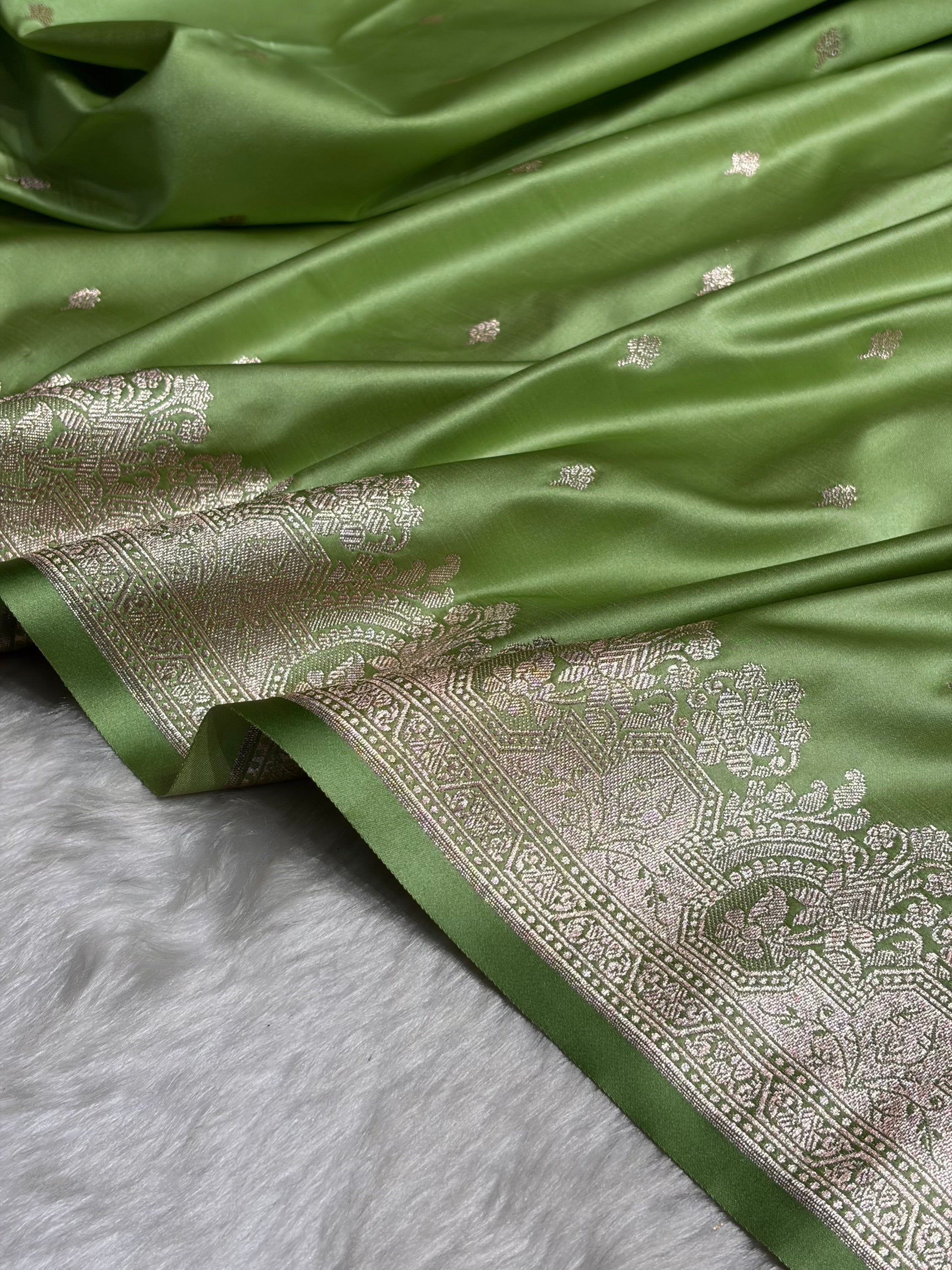 Pista Green Shades Motif Booti Mashru Silk Saree MSM-57