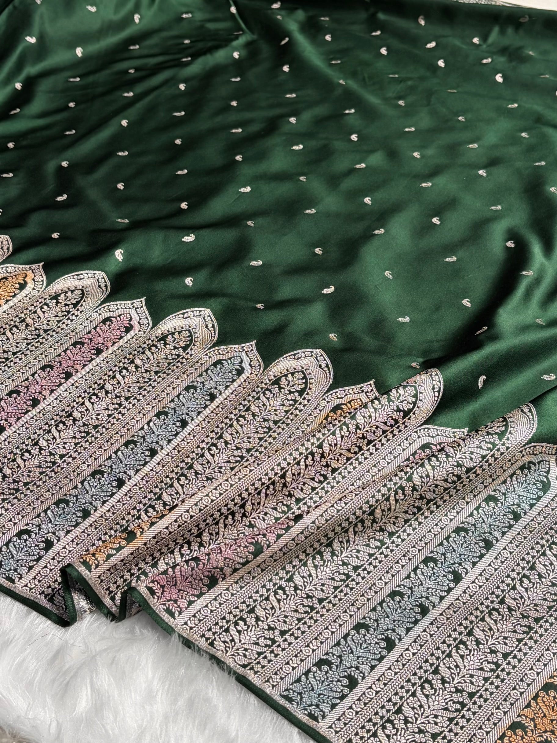 Skirt Border Bottle Green Minakari Mashru Silk Saree MS13