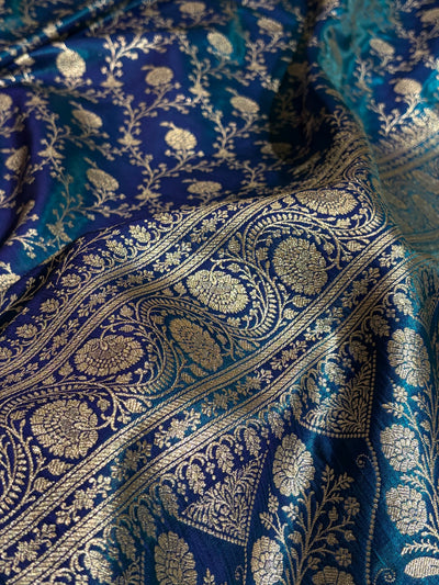 Peacock Shades Jaal Pattern Banarasi Satin Silk Saree SS55