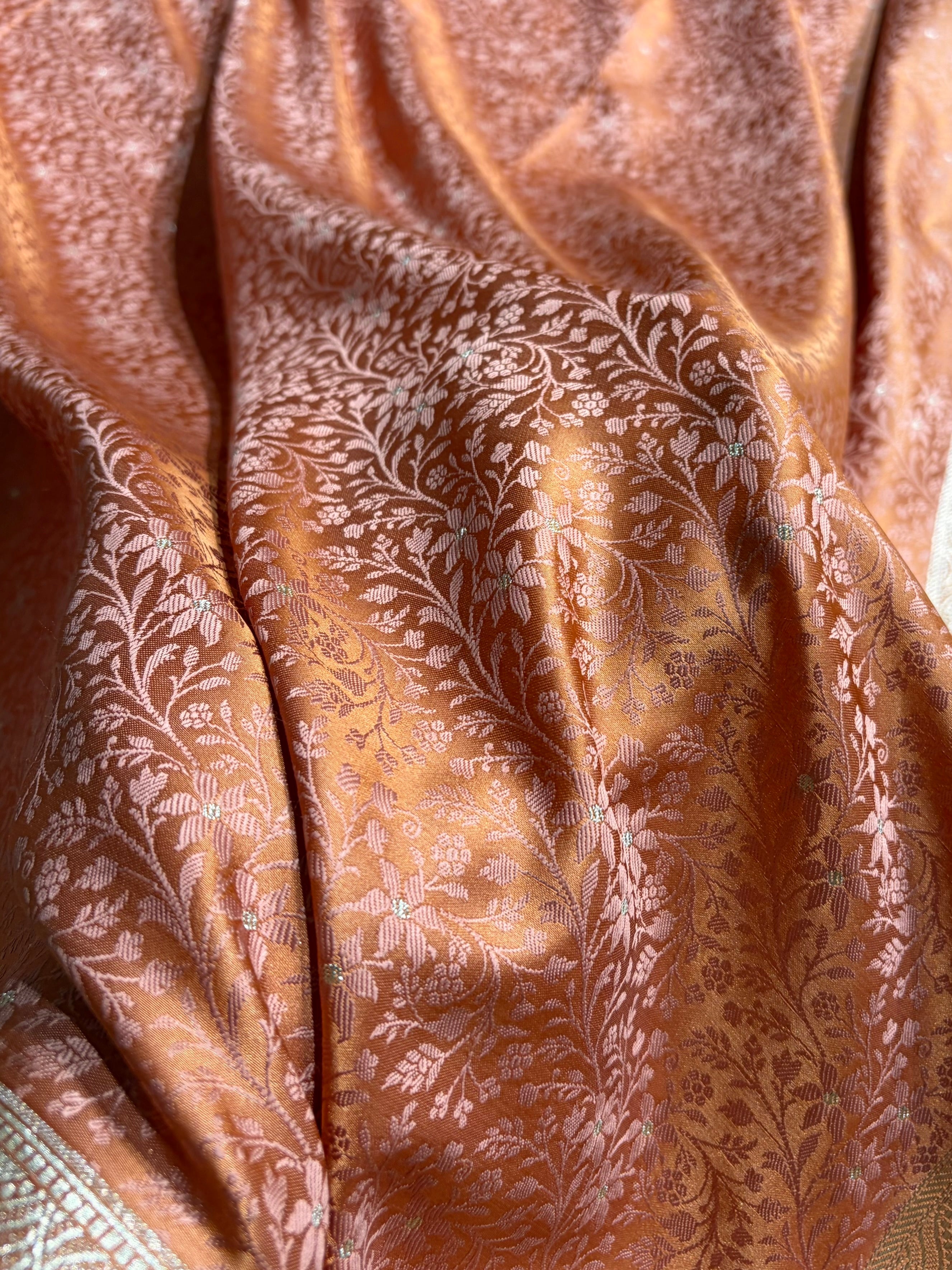Peach Shades Tanchoi Motif Mashru Silk Saree MST-15