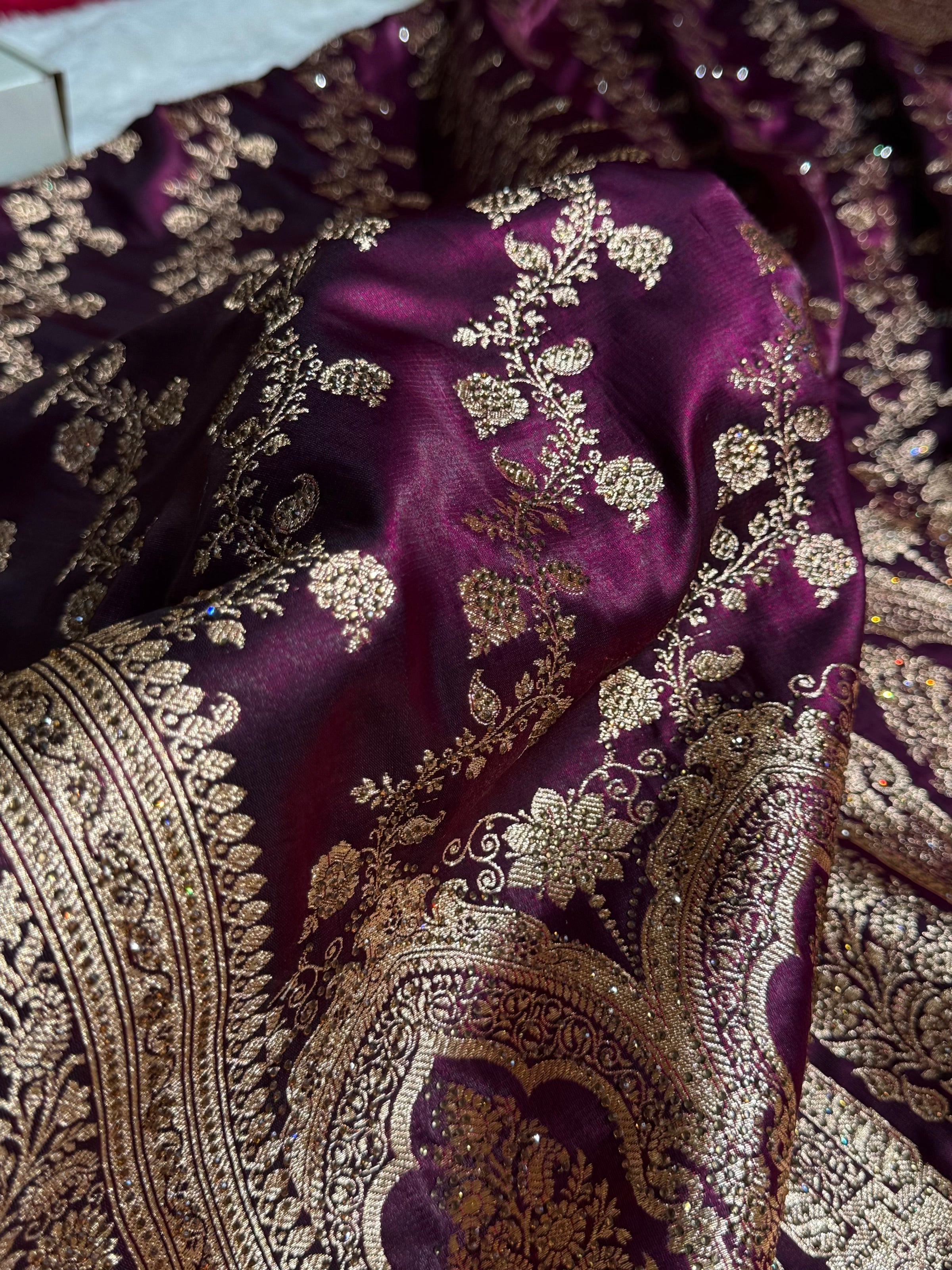 Wine Shades Banarasi Cross Jaal With Stone Work Satin Silk Saree BSS11