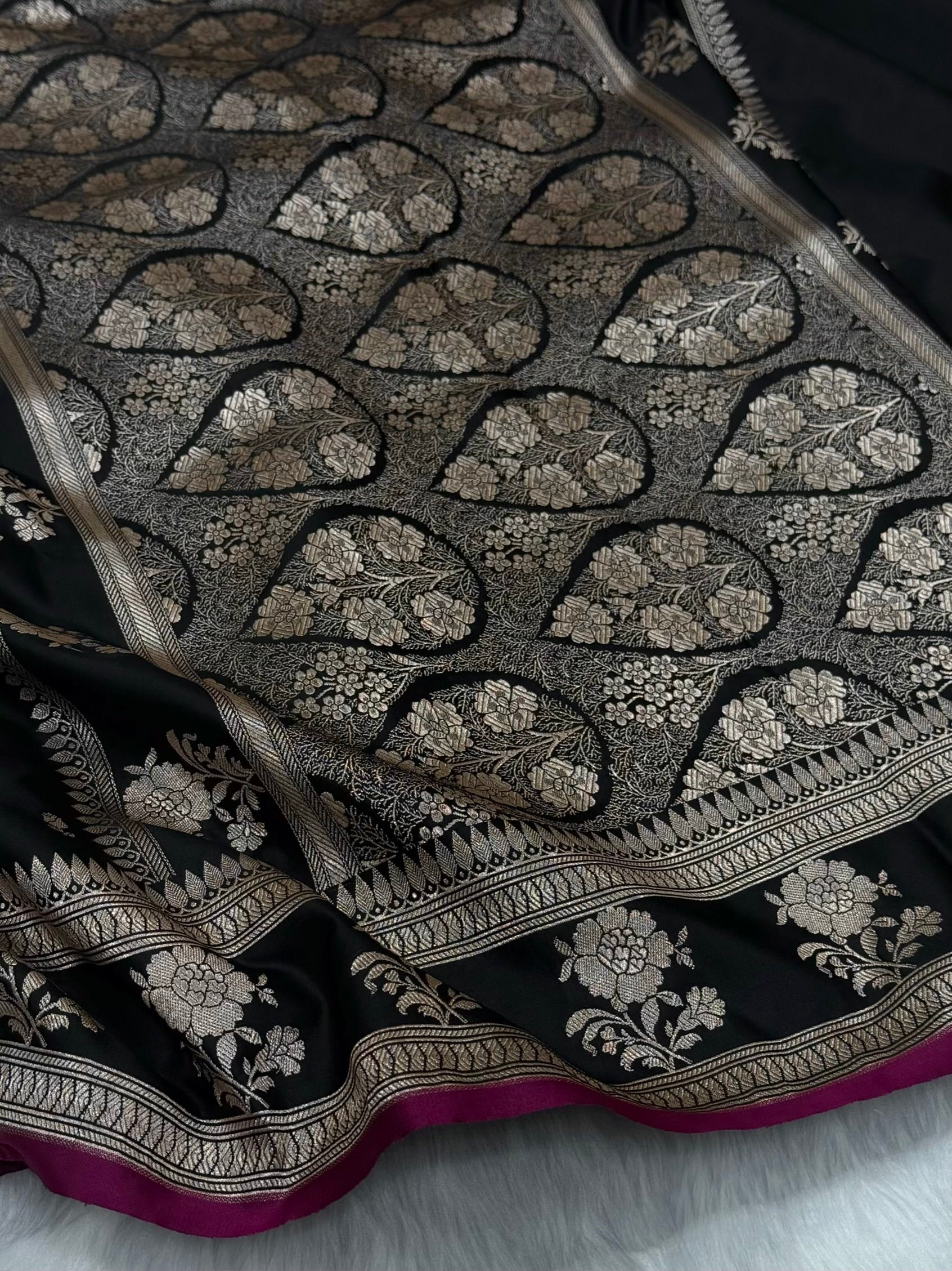 Black shades Booti Mashru Silk Banarasi Saree MSM 39
