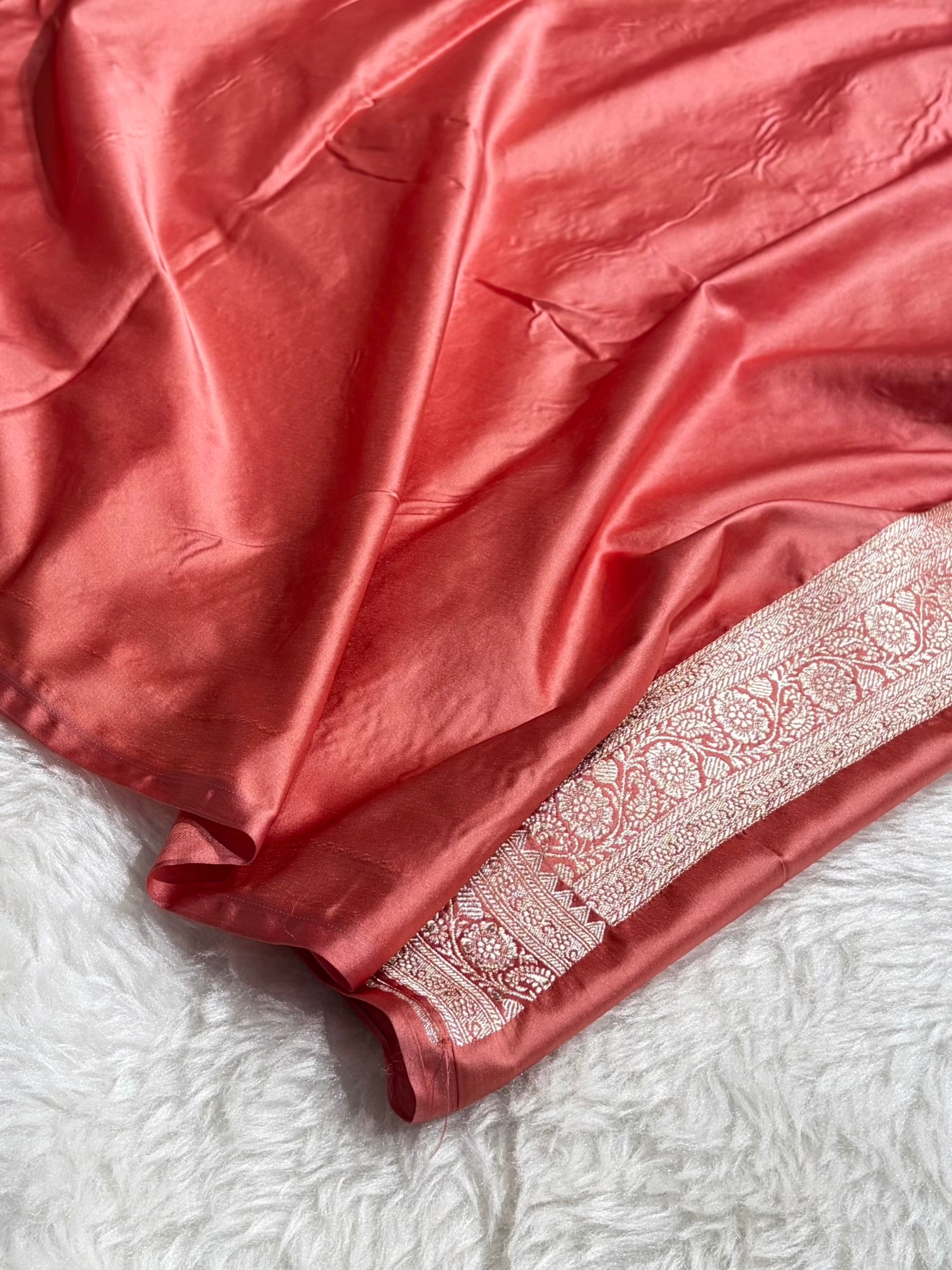 Peach Shades Banarasi Minakari Floral Jaal Mashru Silk Saree MS28
