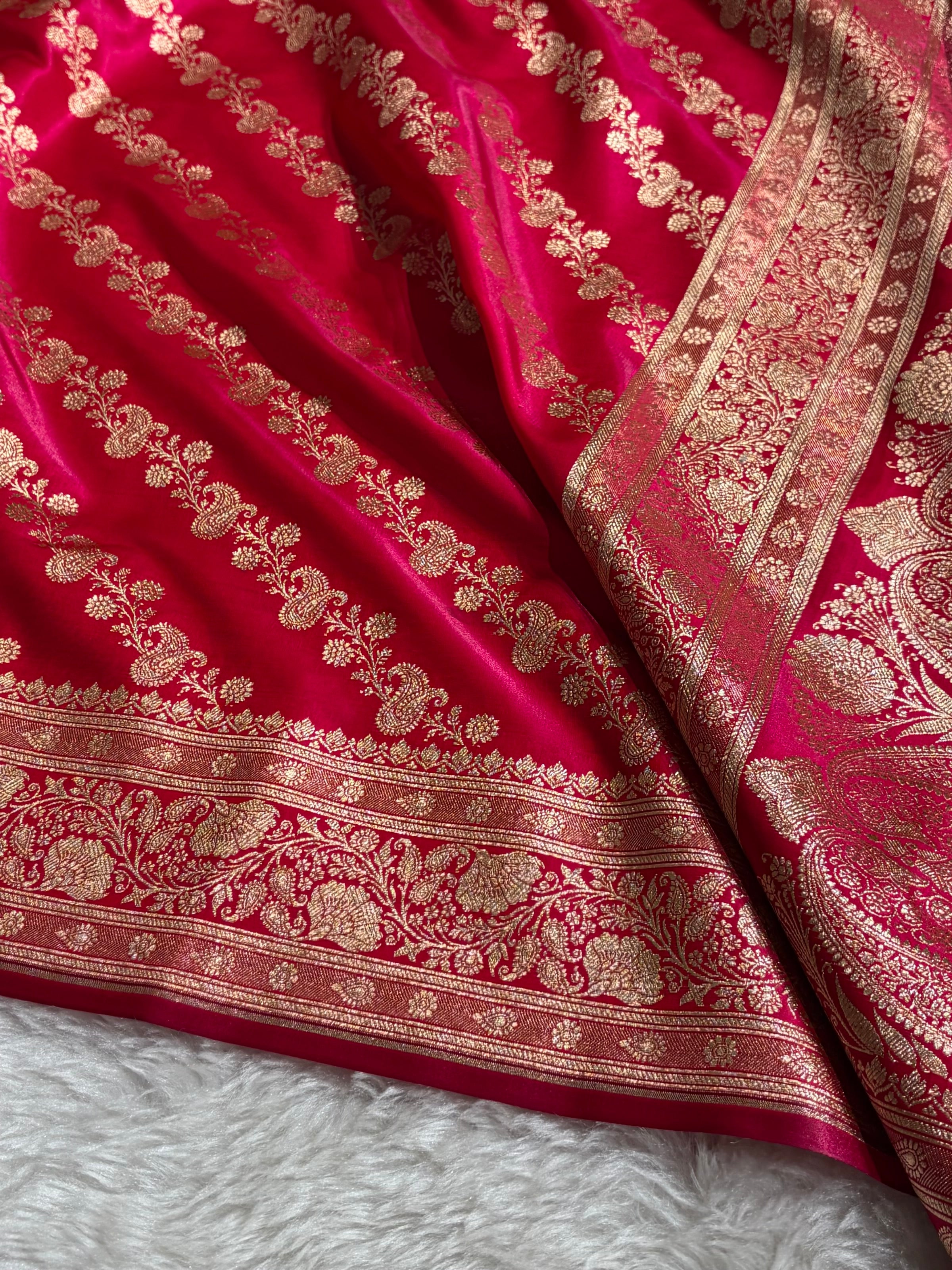 Banarasi Rani Shades Cross Pattern Banarasi Satin Silk Saree SS51
