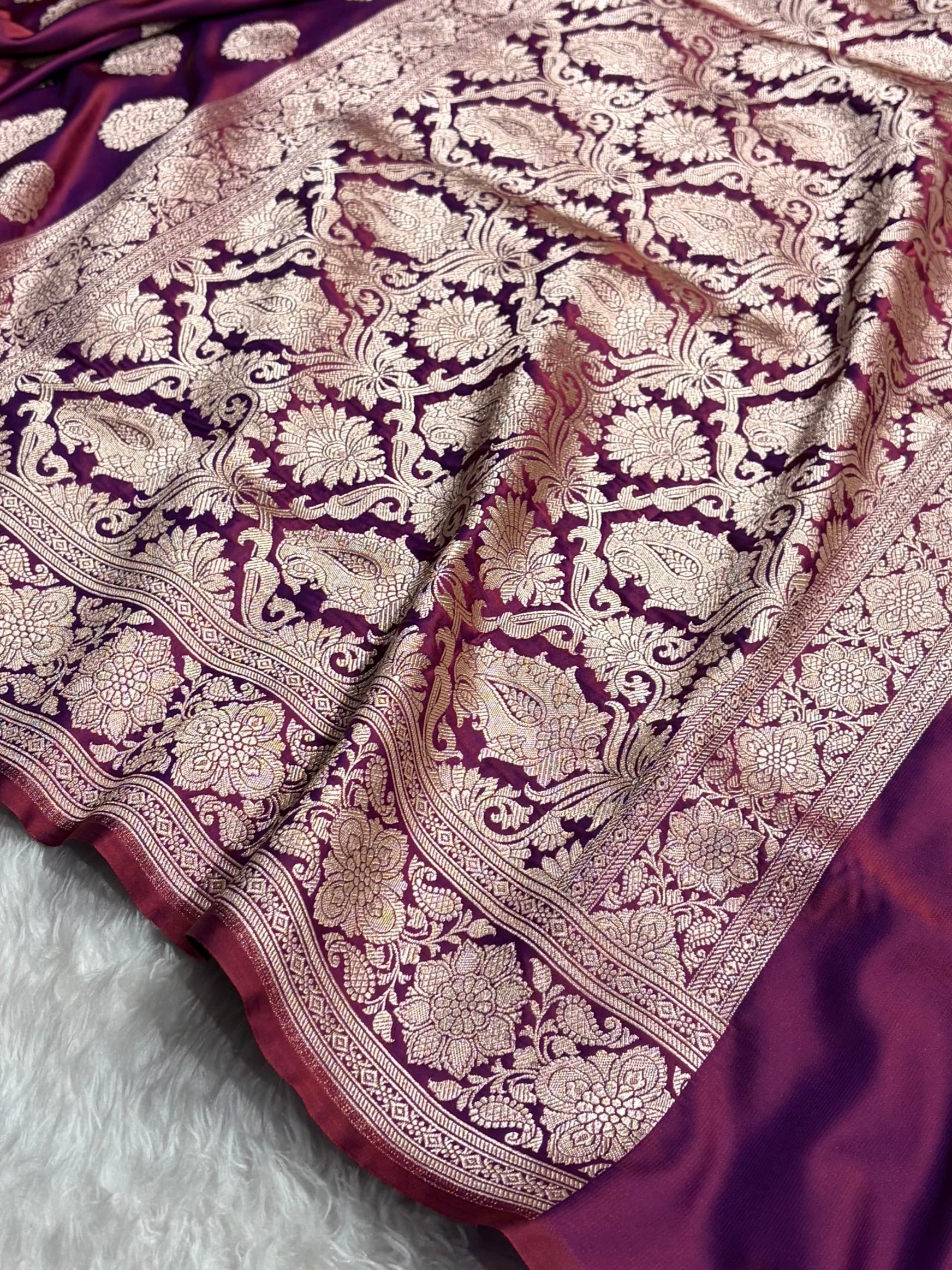 Reddish Magenta Shades Banarasi Boota Pattern Floral Mashru Silk Saree MSM-105