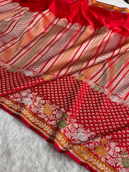 Banarasi Red Shades Floral Minakari Skirt Border Mashru Silk Saree MSM-83