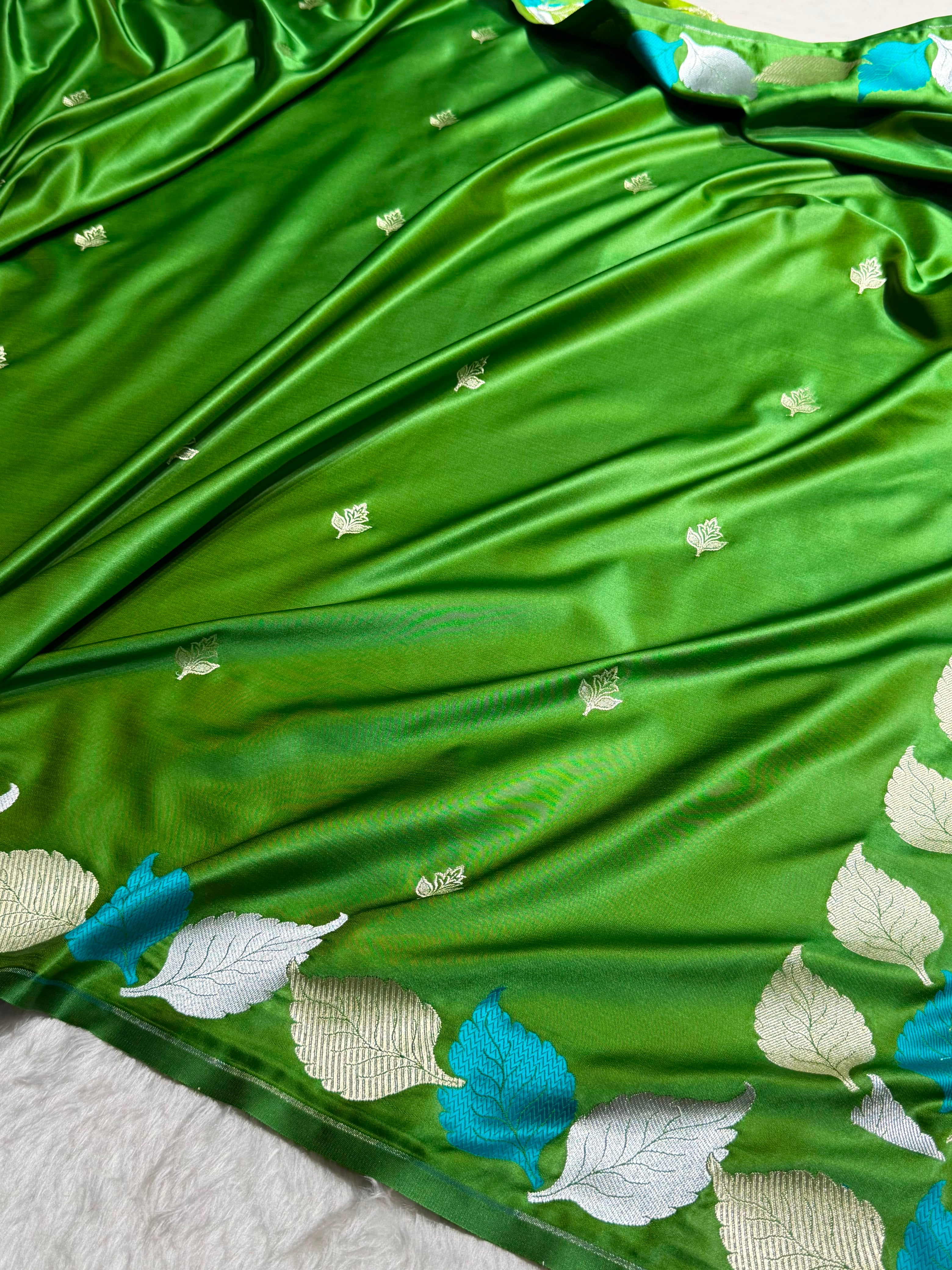 Green Shades Banarasi Booti Pattern Mashru Silk Saree MSM-136