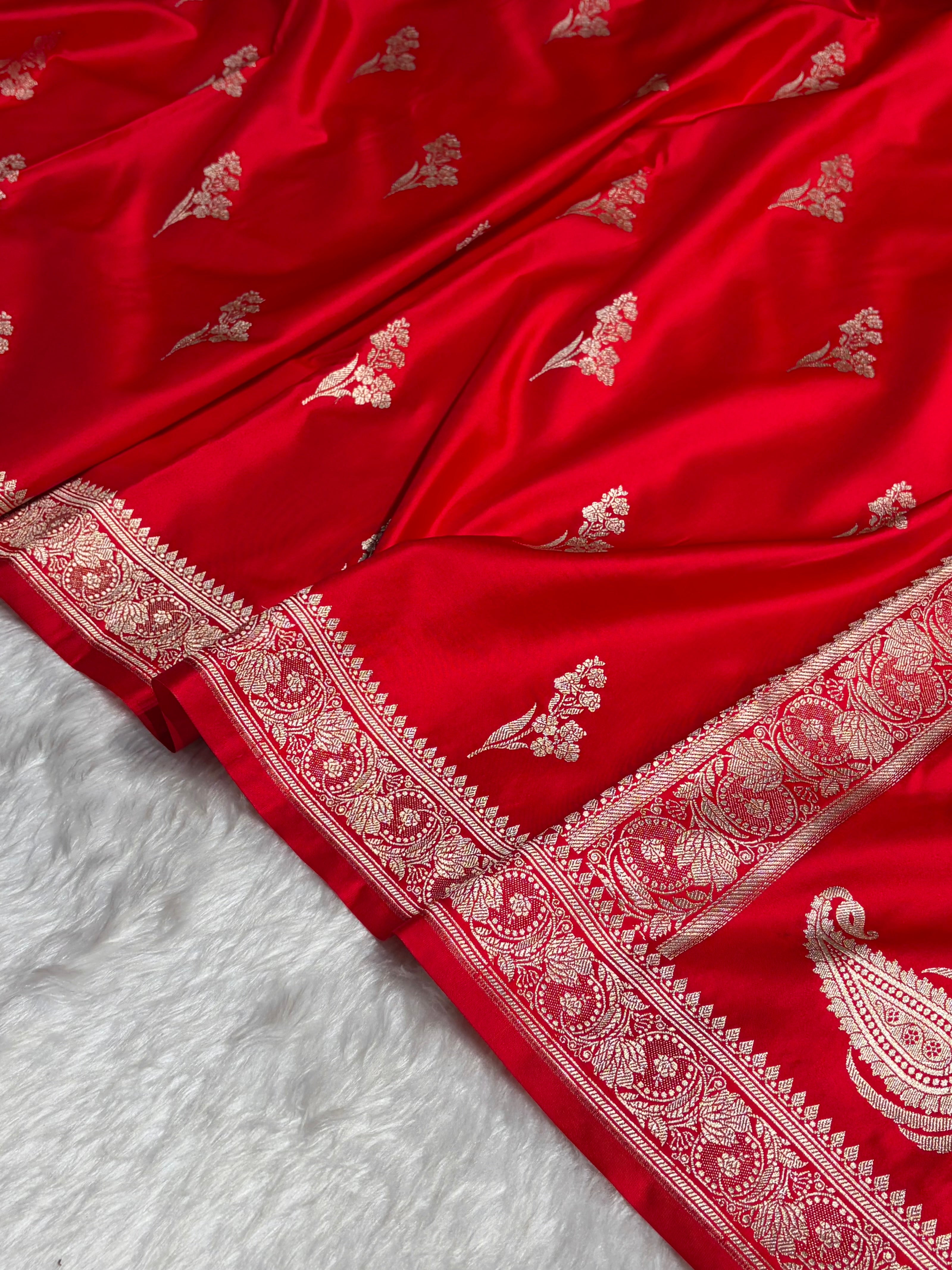 Red Boota With Floral Border Mashru Silk Saree MSM-97