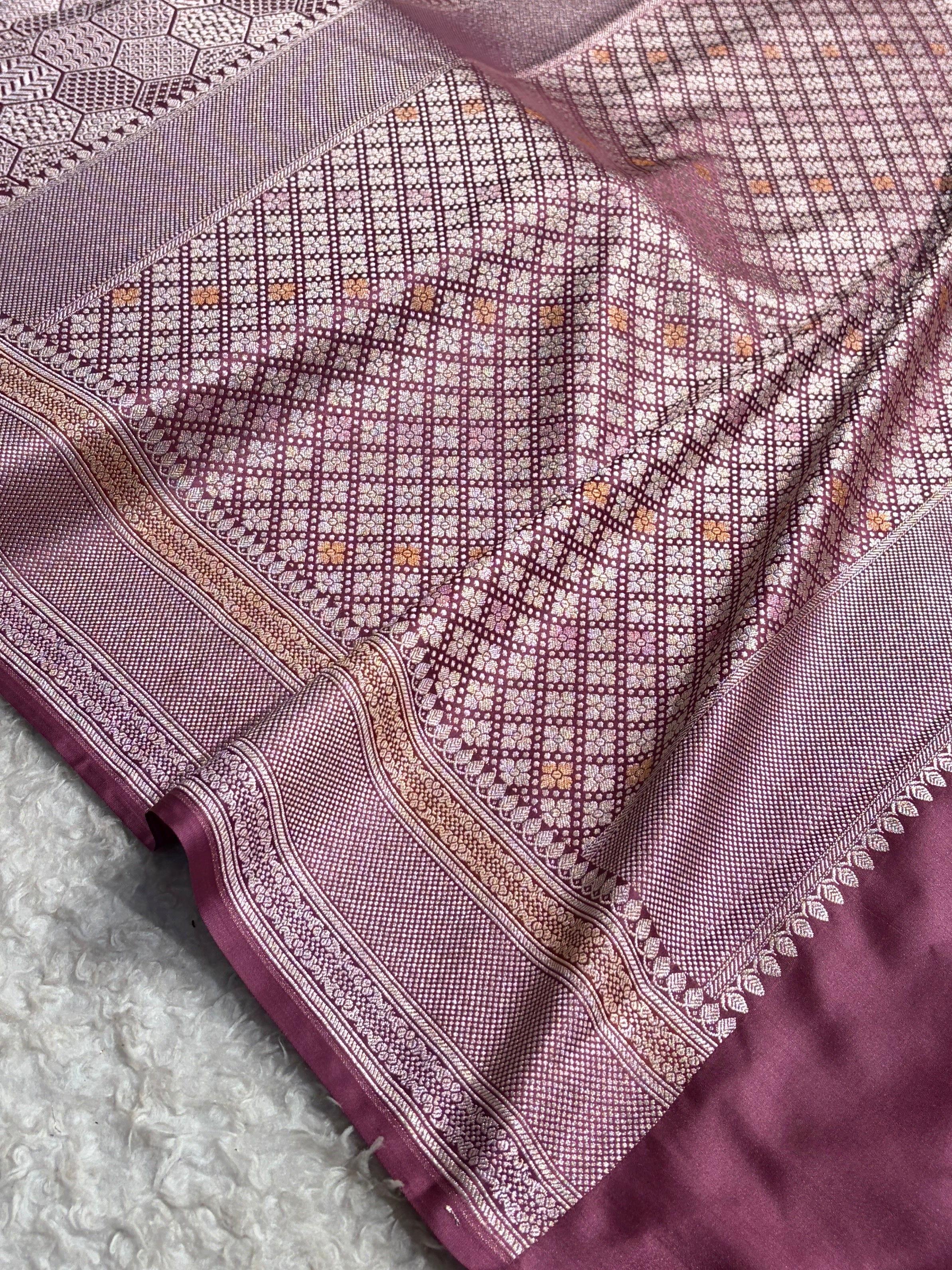 Mauve Shades Minakari Brocade Mashru Silk Saree MS85