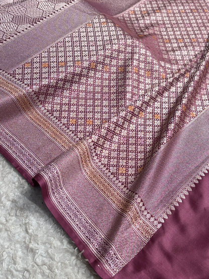 Mauve Shades Minakari Brocade Mashru Silk Saree MS85