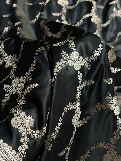 Black Shades Banarasi With Floral Border Mashru Silk Saree MSM-127