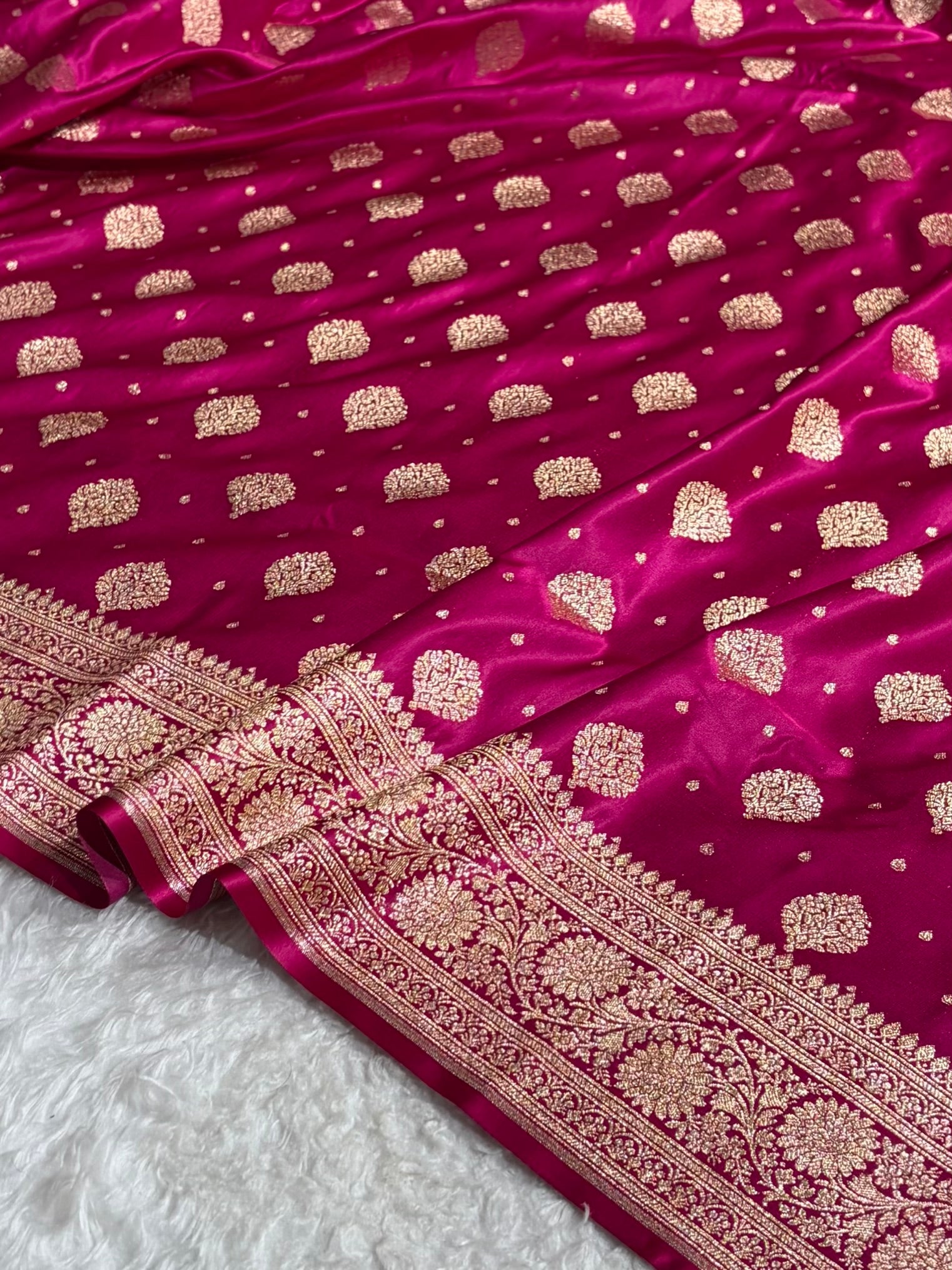 Rani Unique Boota Pattern Satin Katan Silk Saree SK69