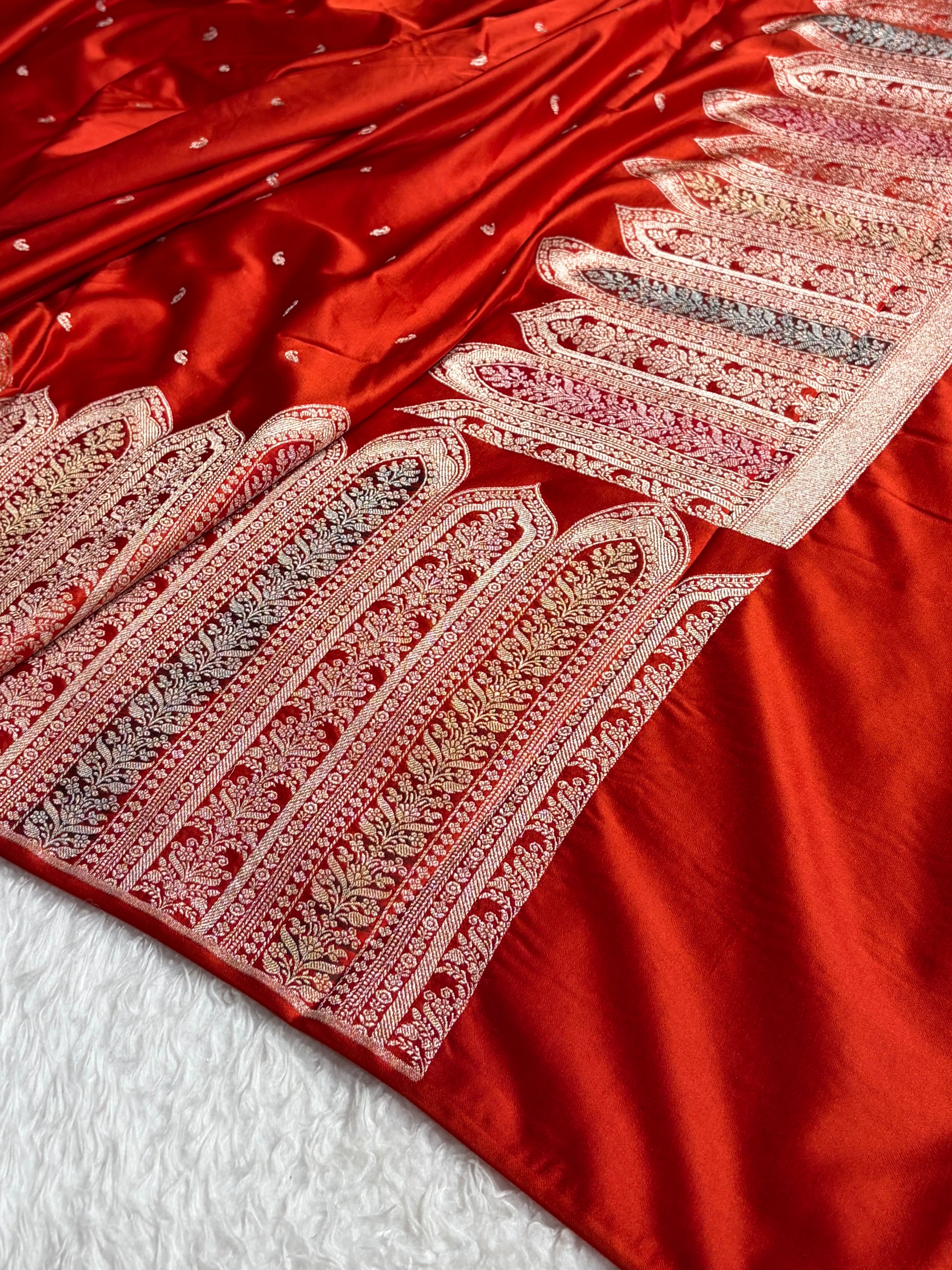 Skirt Border Rust Bananasi Minakari Mashru Silk Saree MS13