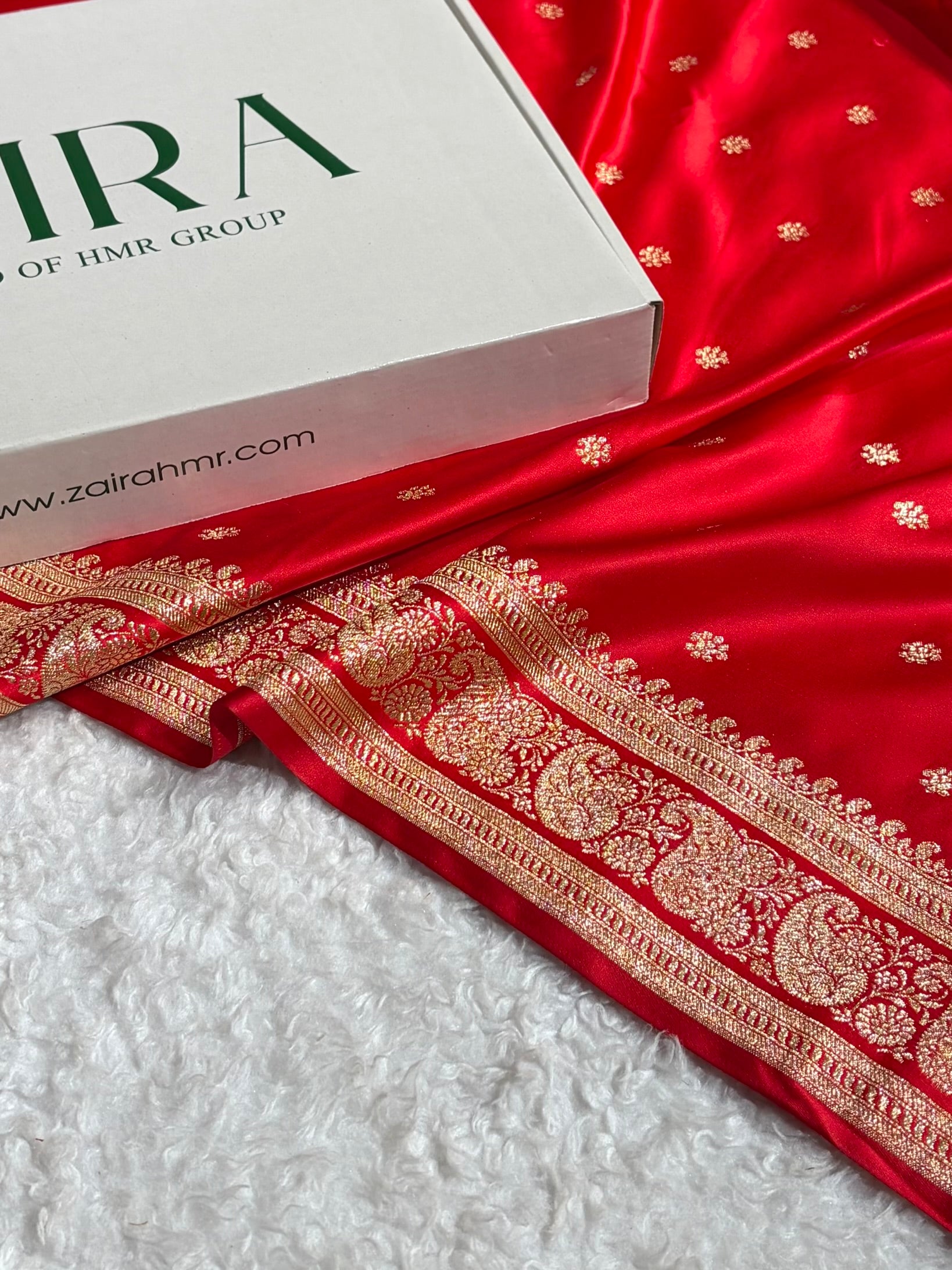 Banarasi Satin Katan Saree With Boota Pattern in Red Shades SK127