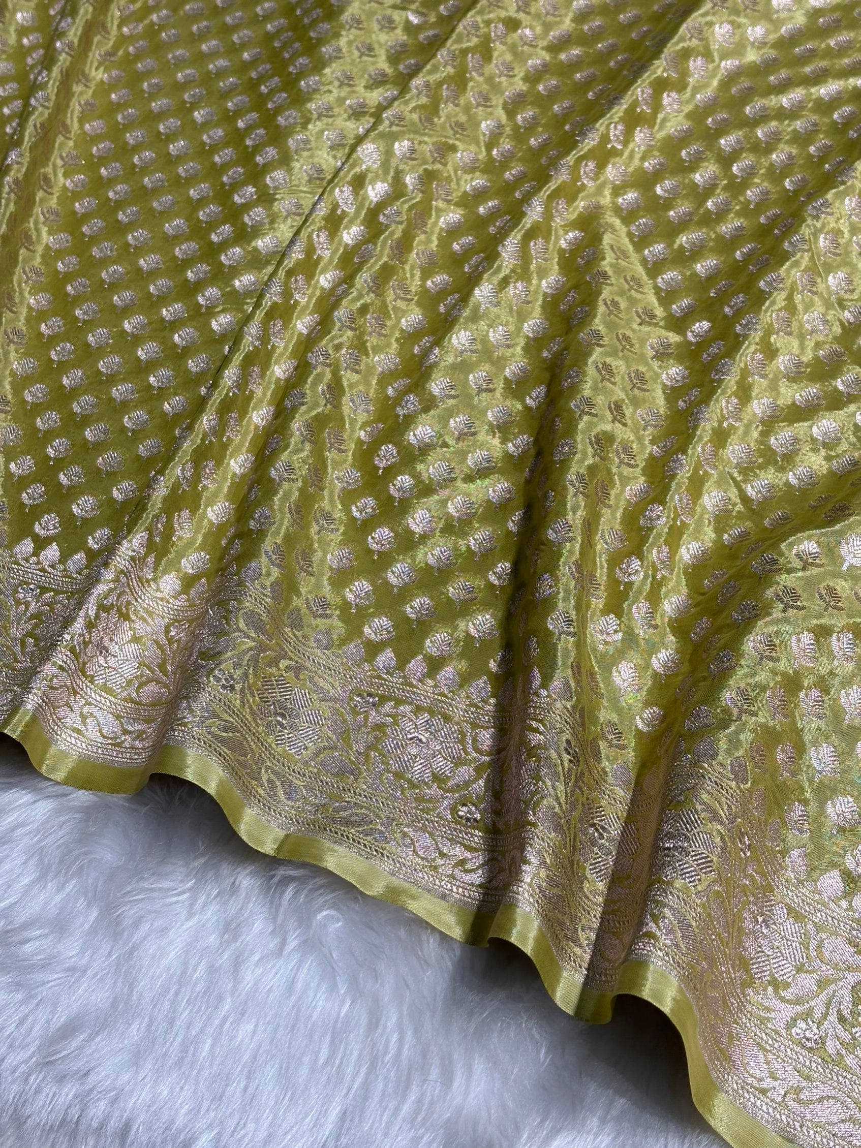Light Mehendi Green Crepe Silky Katan Banarasi Saree CSK-01