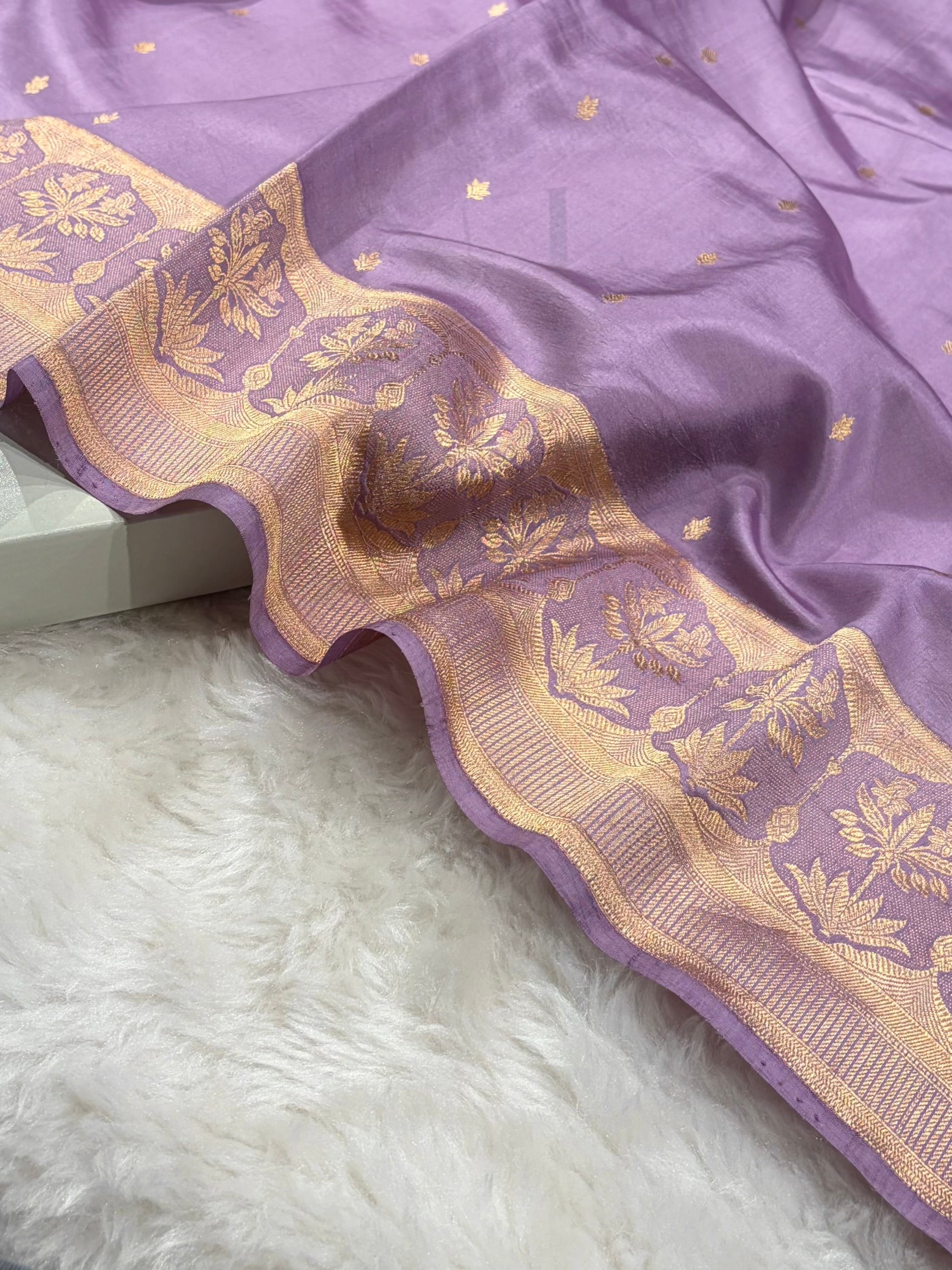 Banarasi Lavender Shades Handwoven Pure Paper Silk Saree RM-89
