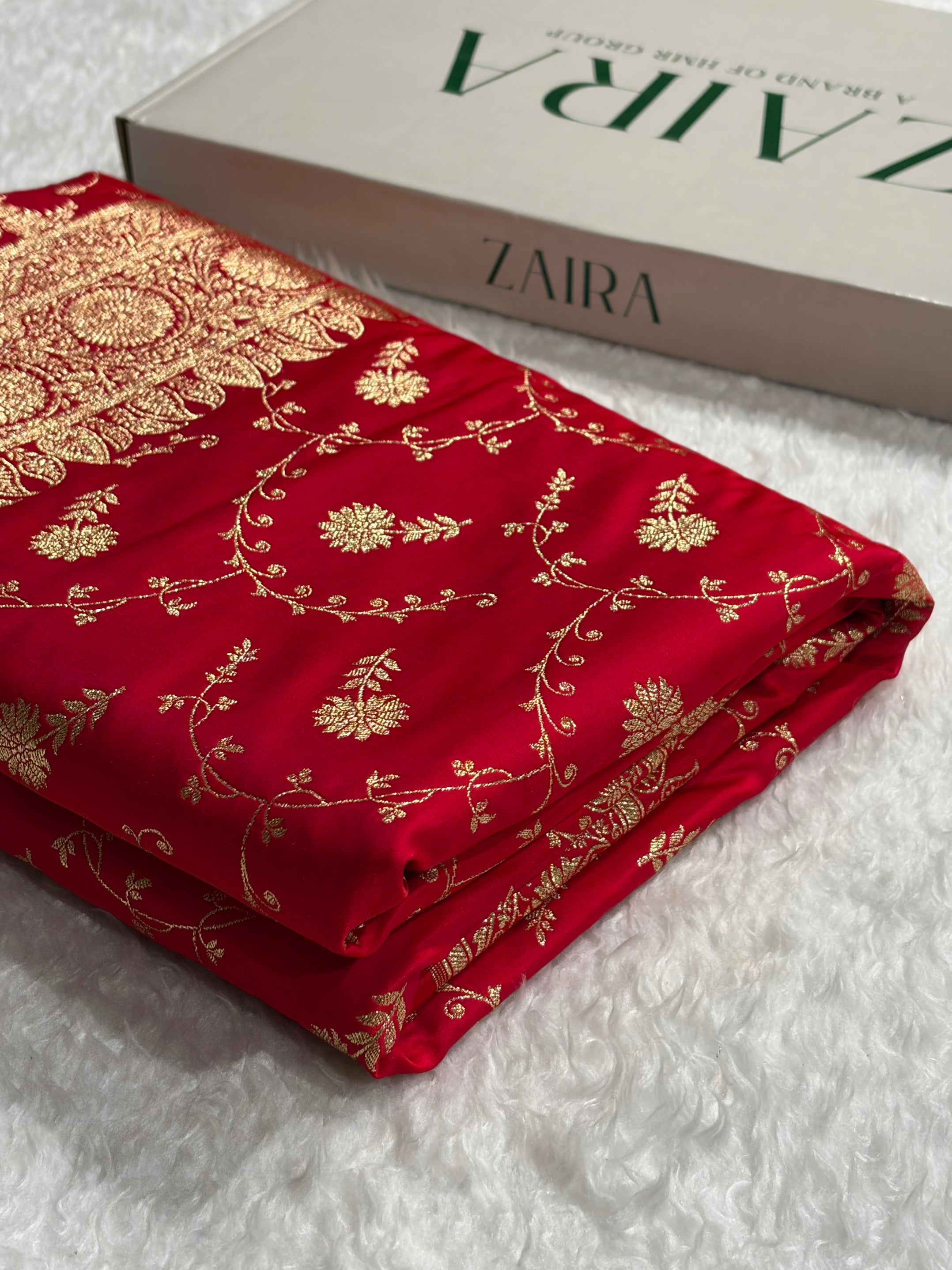 Cross Red Shades Jaal Floral Pattern Satin Katan Silk Saree SK81