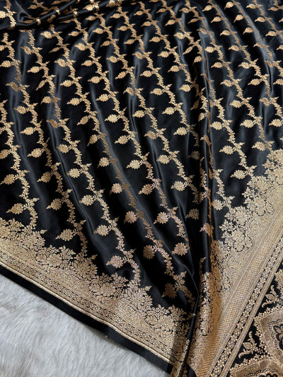 Banarasi Satin Katan Saree Floral Cross Pattern in Black Shades SK147