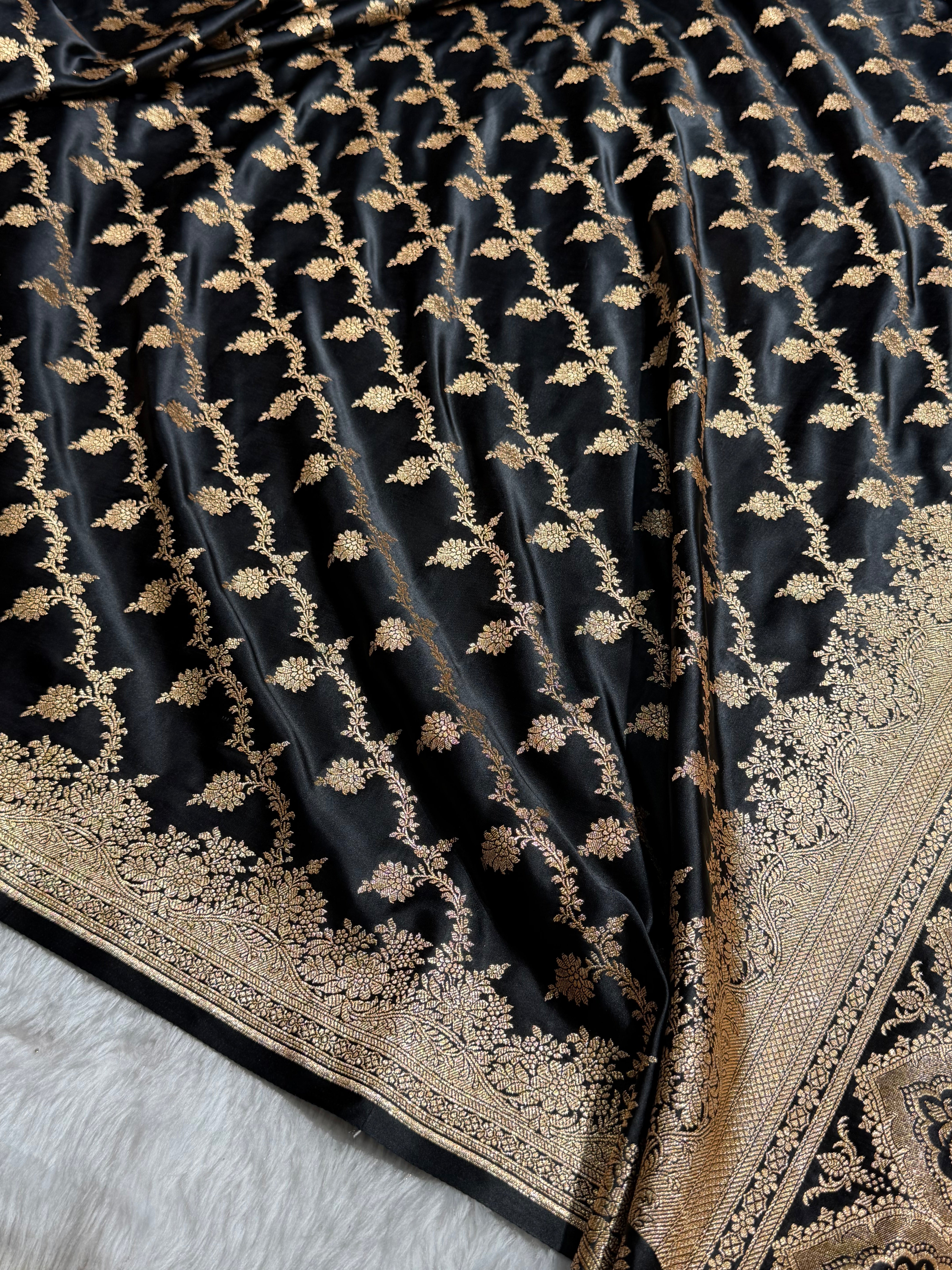 Banarasi Satin Katan Saree Floral Cross Pattern in Black Shades SK147