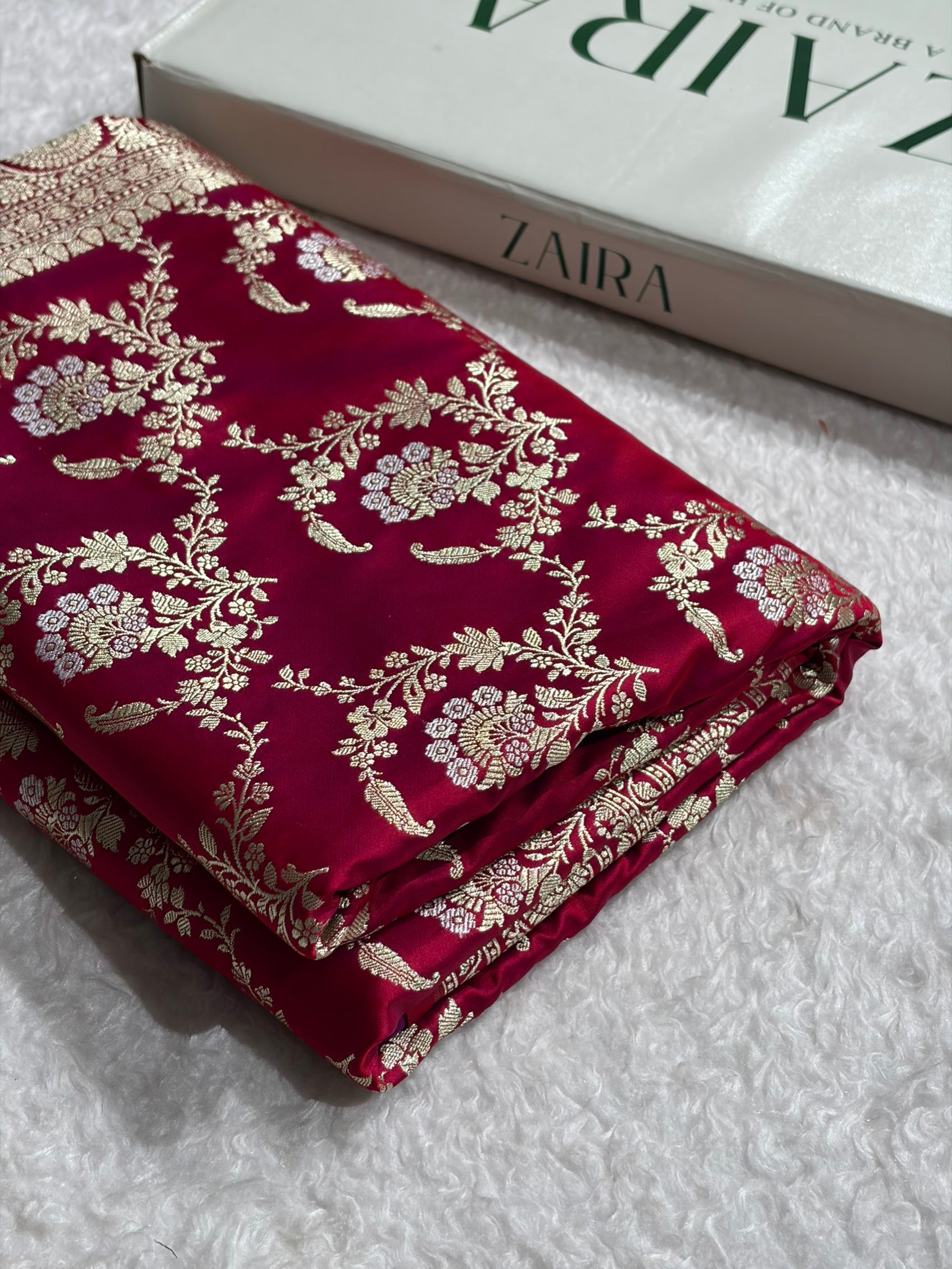 Banarasi Satin Katan Saree With Minakari Jaal Pattern in Cross Red Shades SK126