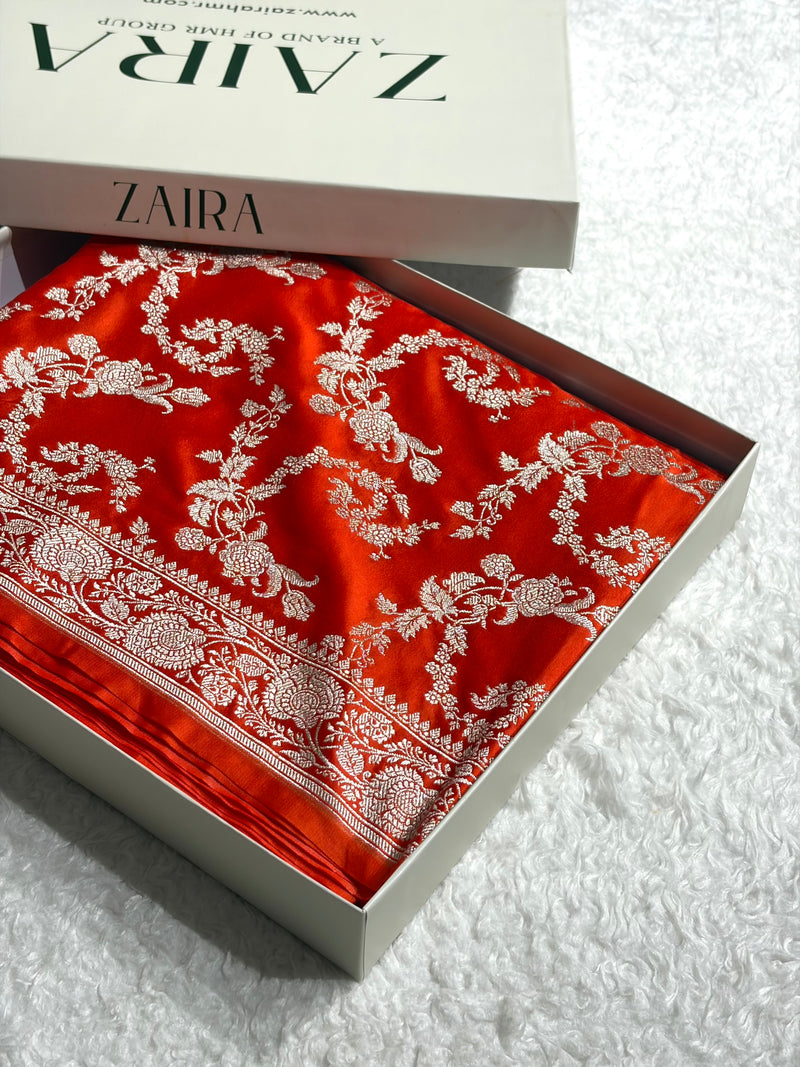 Banarasi Floral Jaal Pattern in Red Shades Floral Mashru Silk Saree MCS104