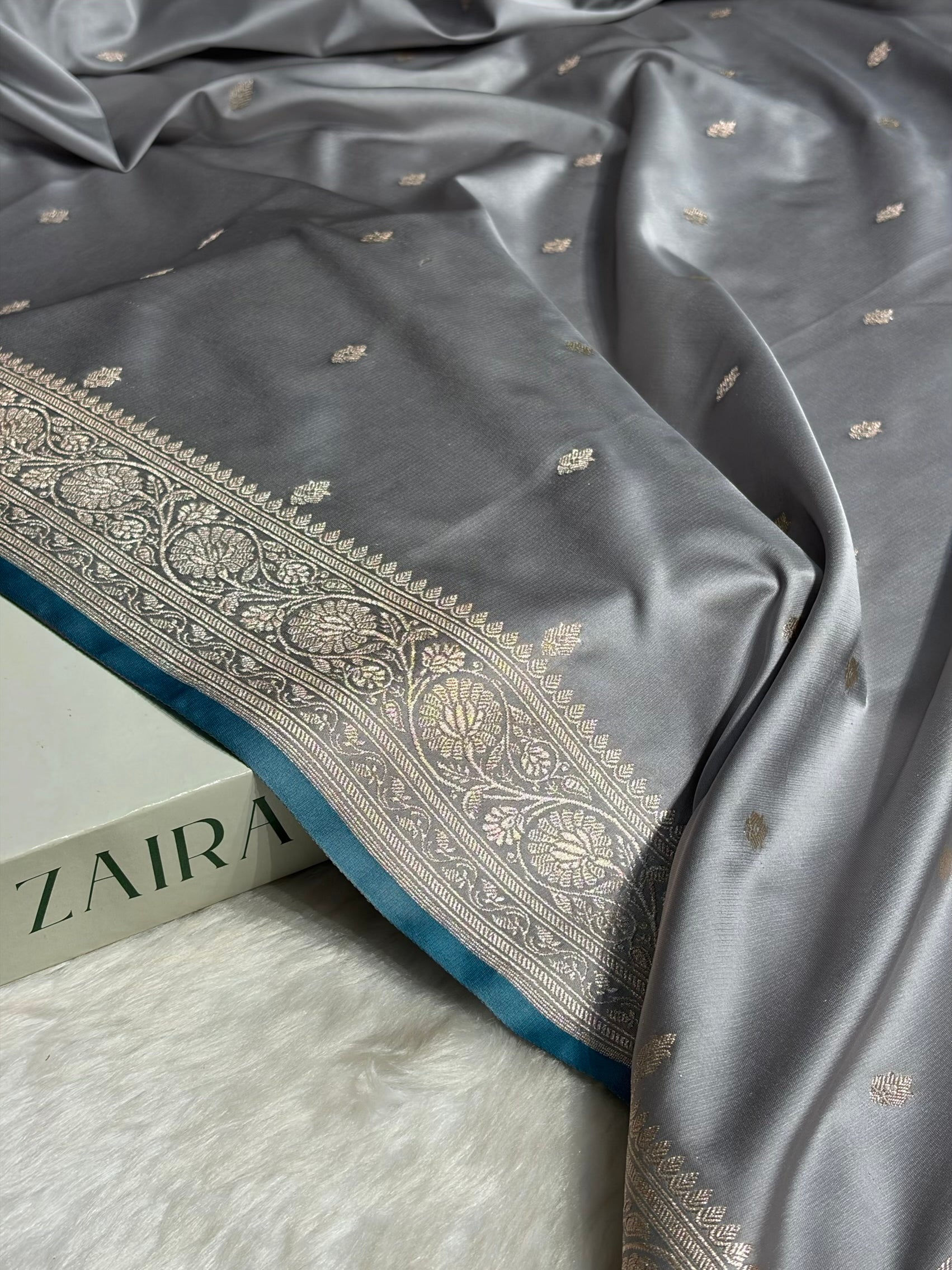 Gray Shades Booti Mashru Silk Saree MS68