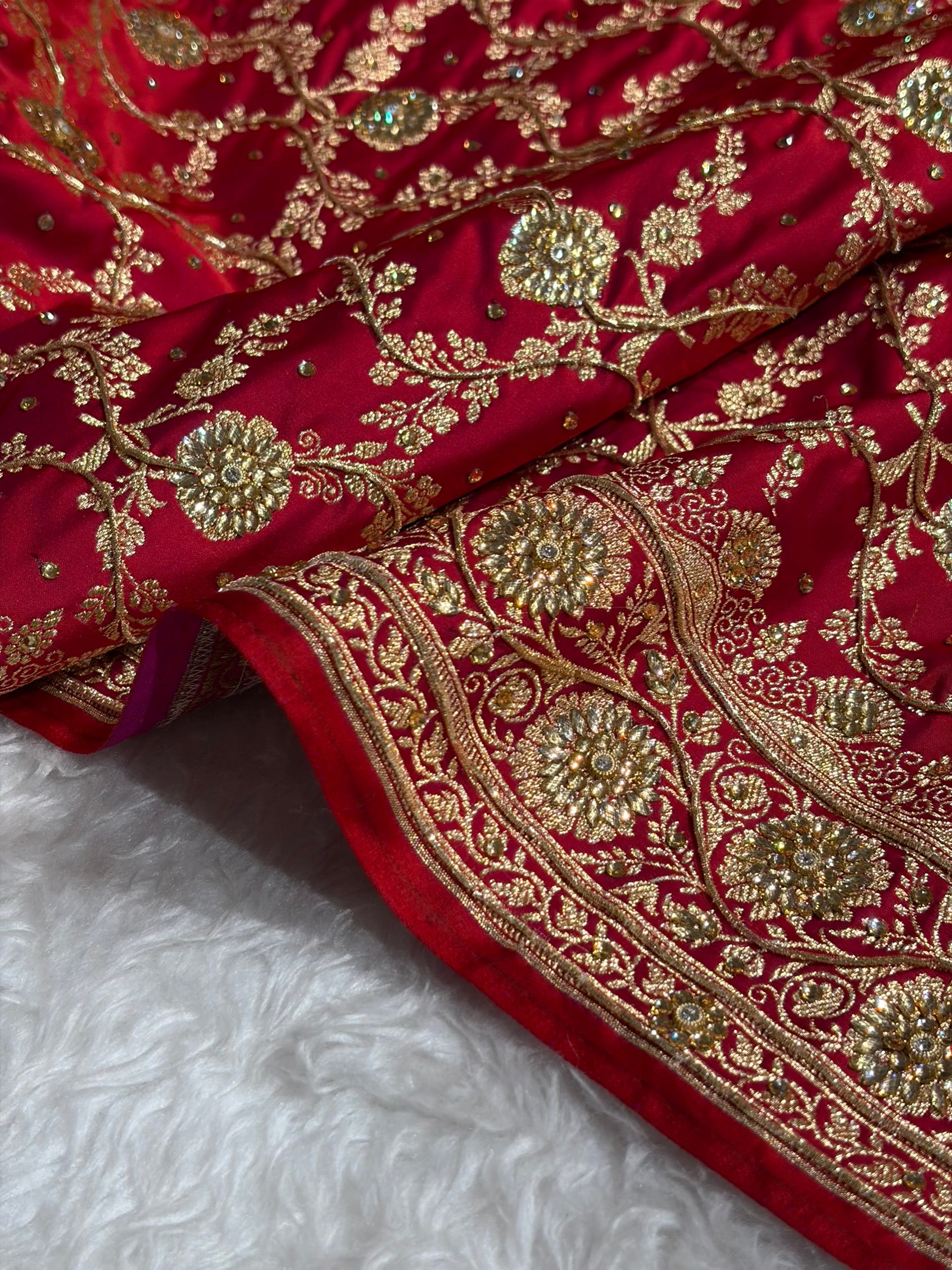 Magentic Red Shades Jaal Floral Pattern With Zardozi And Swarovski Stone Work Satin Katan Silk Saree BSK80