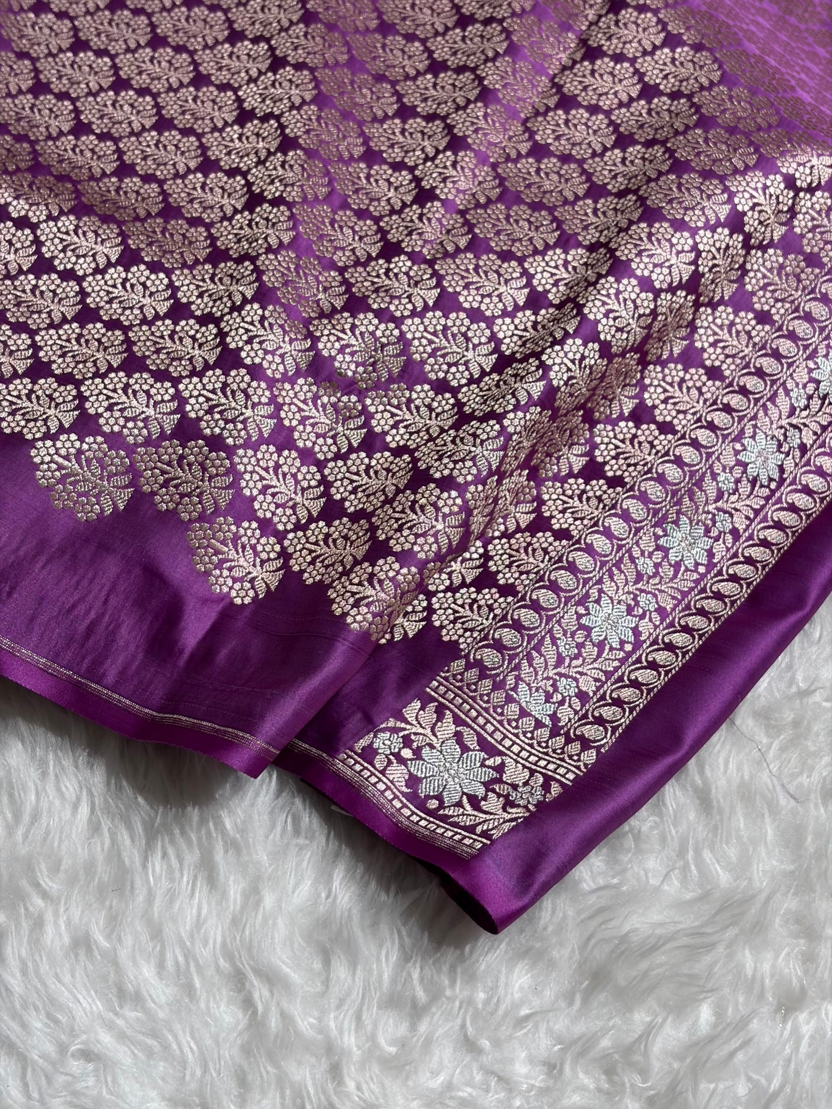 Lavender Shades Plain Banarasi With Minakari Floral Border Mashru Silk Saree MSM-123