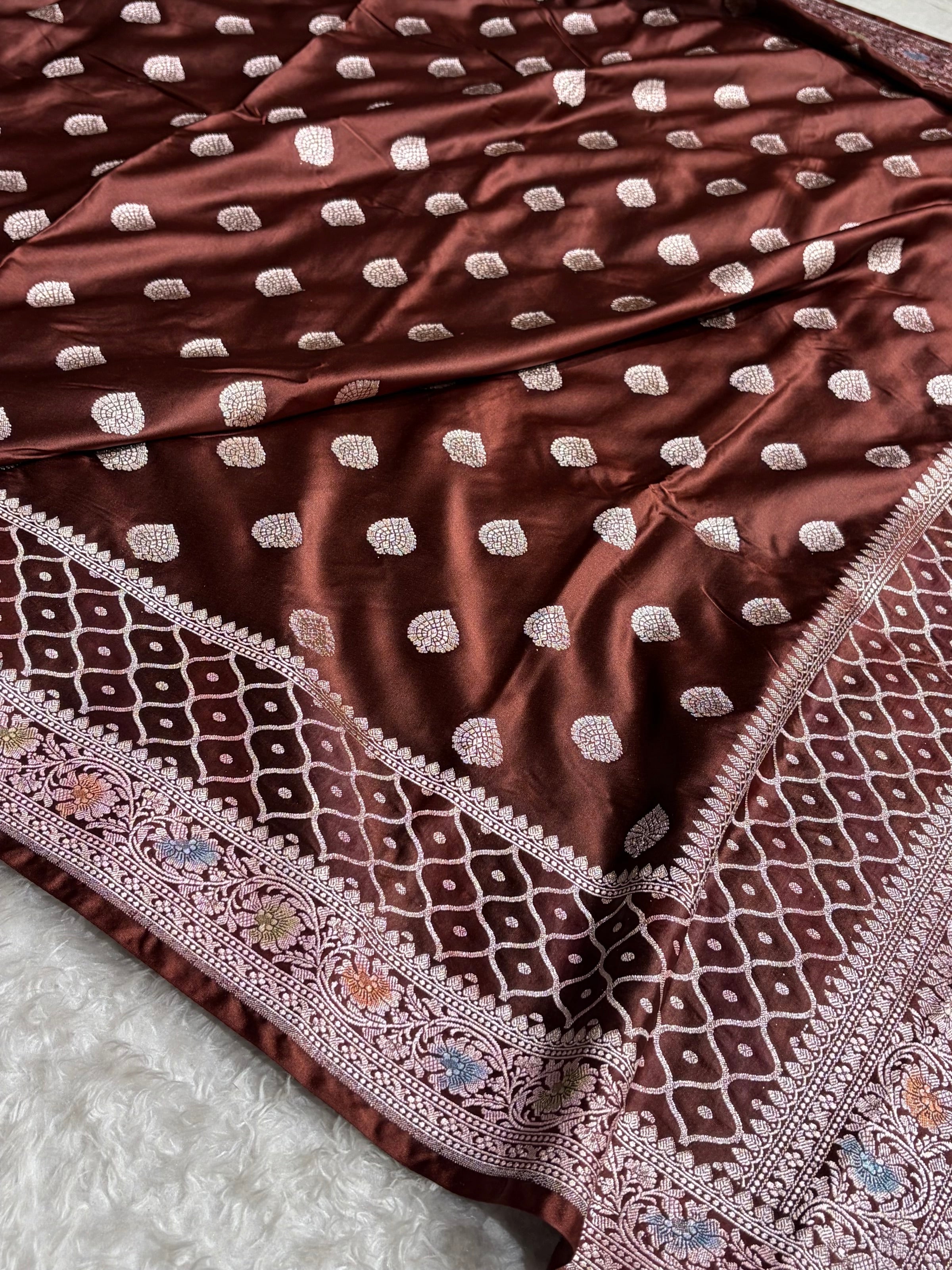 Chocolate Shades Minakari Floral Border Booti Mashru Silk Saree
