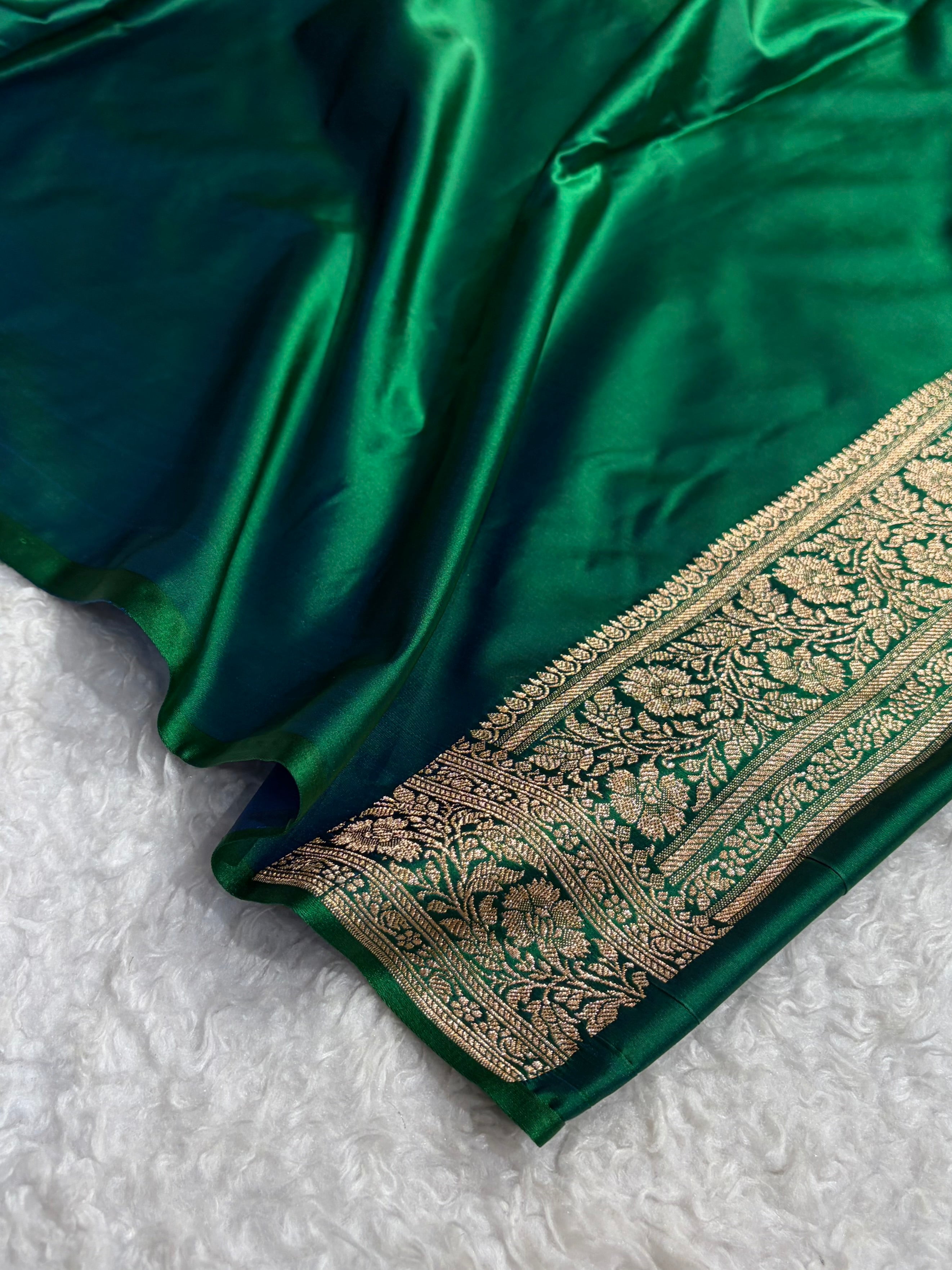 Cross Green Treditional Banarasi Booti Pattern Satin Katan Silk Saree SK65