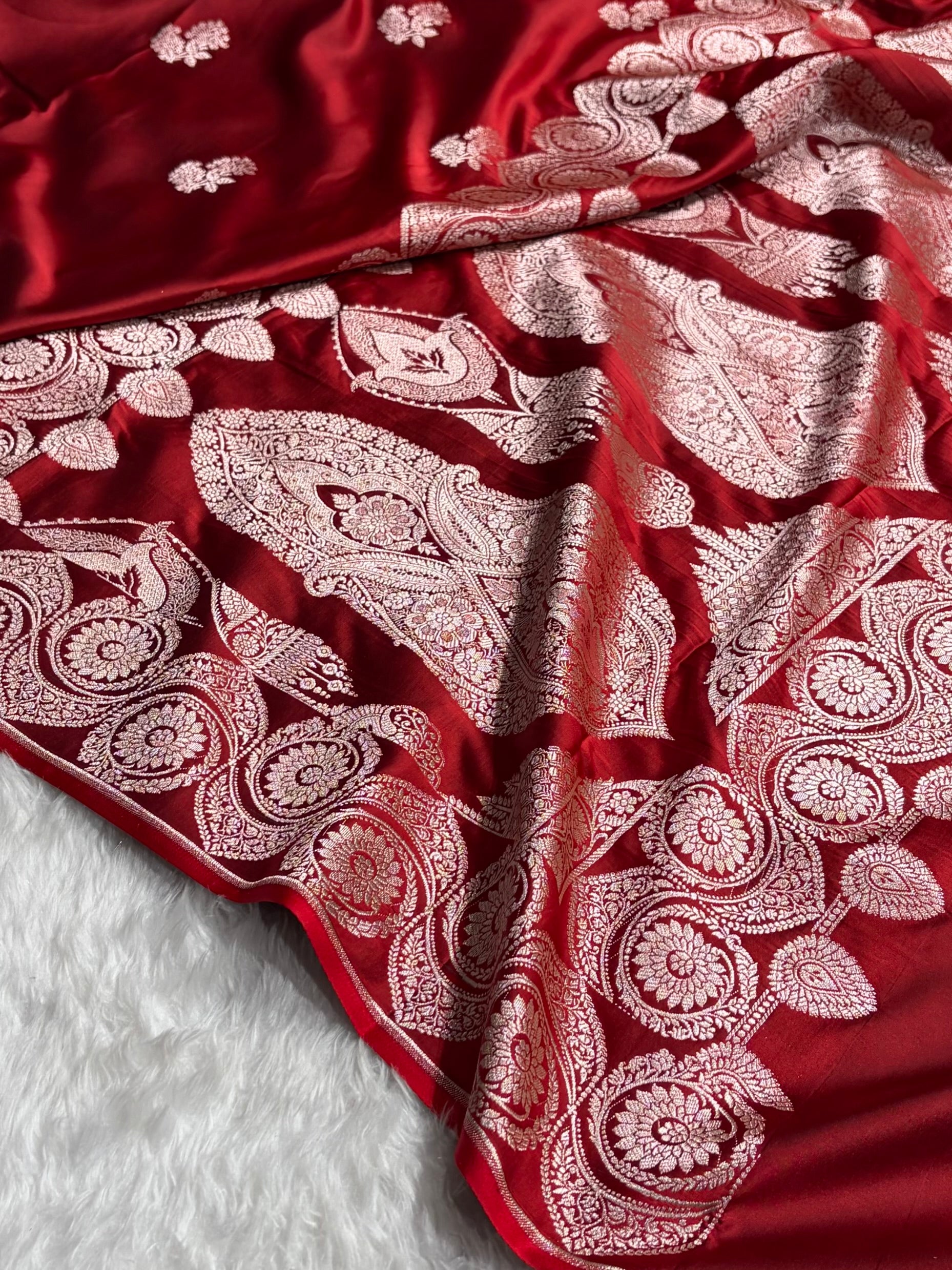 Cross Maroon Shades Banarasi Boota Pattern Floral Mashru Silk Saree MSM-110