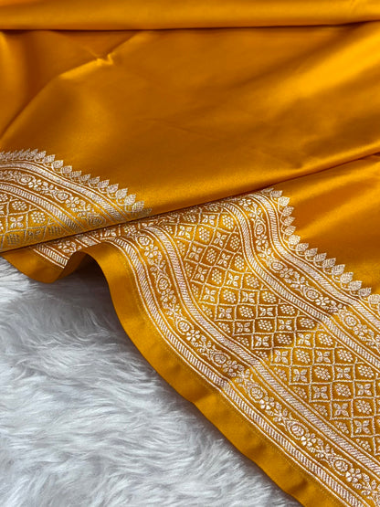 Banarasi Plain Yellow Shades With Minakari Pallu Mashru Silk Saree MS82