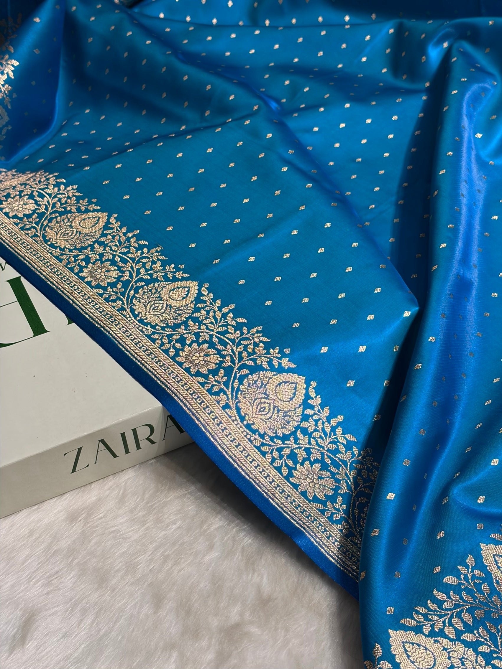 Ultra Light Weight Satin Silk Boota in Firozi Shades SS31