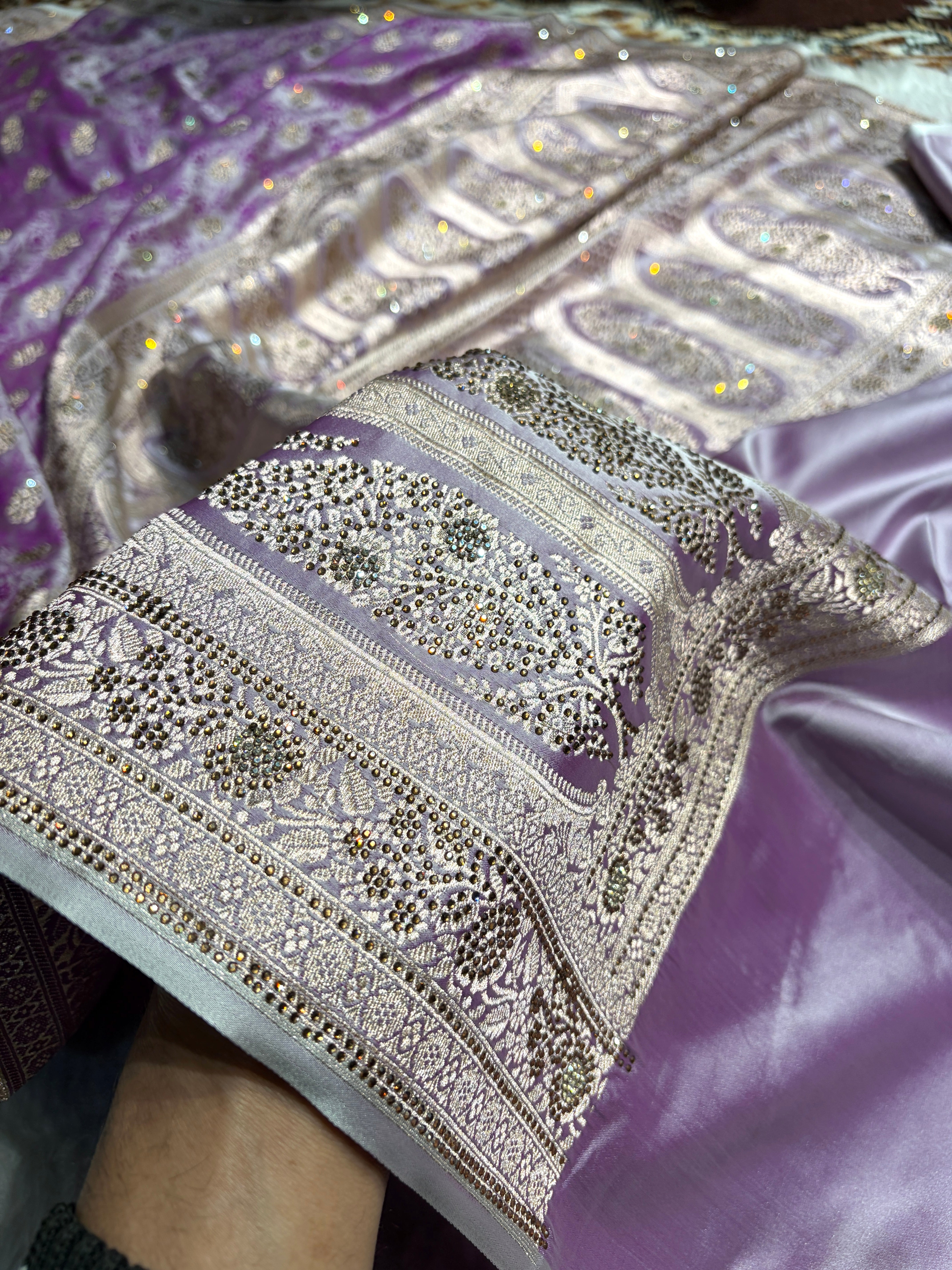 Banarasi Lavender Shades Tanchoi Motif With Swarovski Work Mashru Silk Saree BMST-10