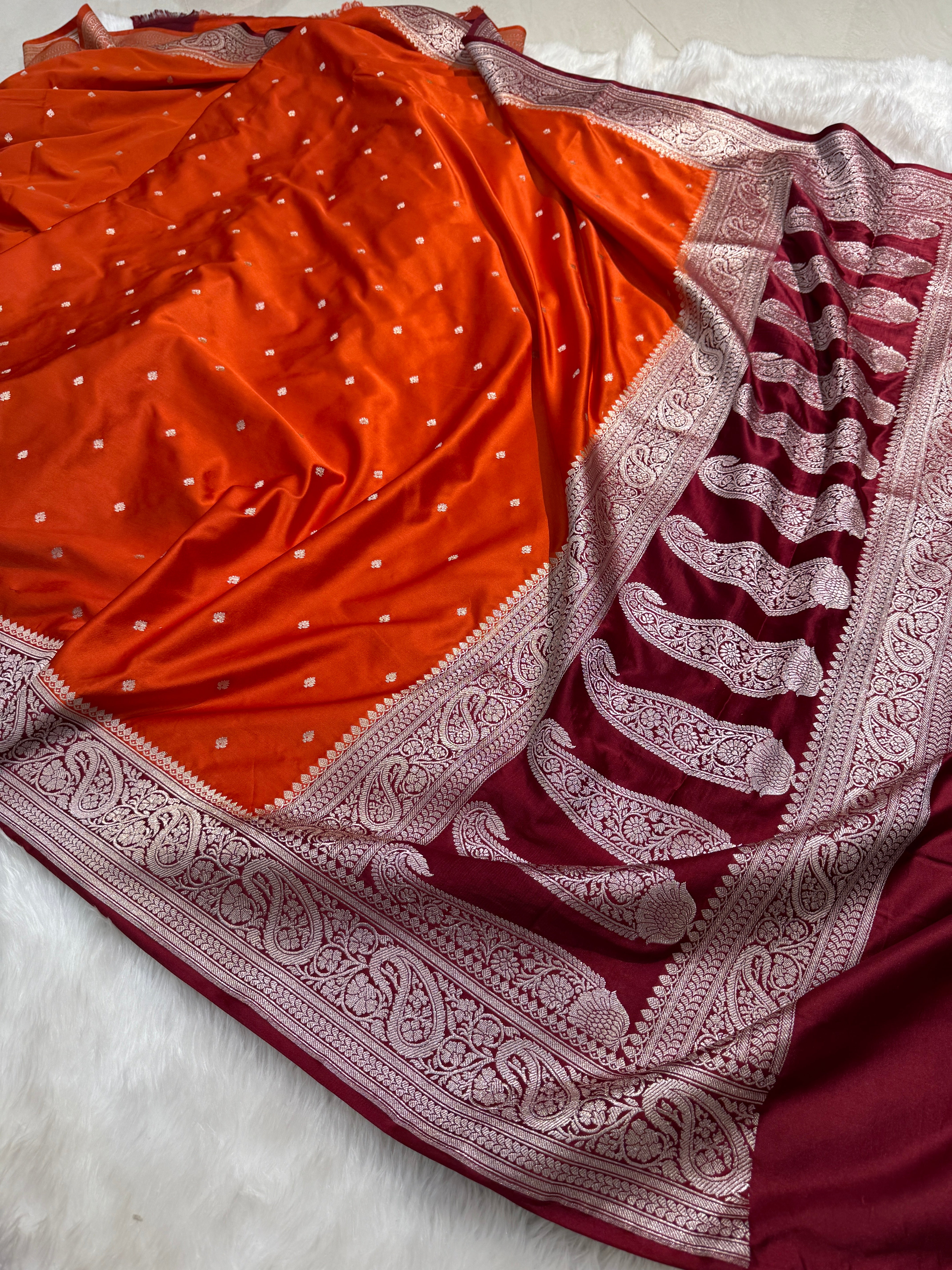 Rust - Maroon 2D Tone Booti Mashru Silk Saree