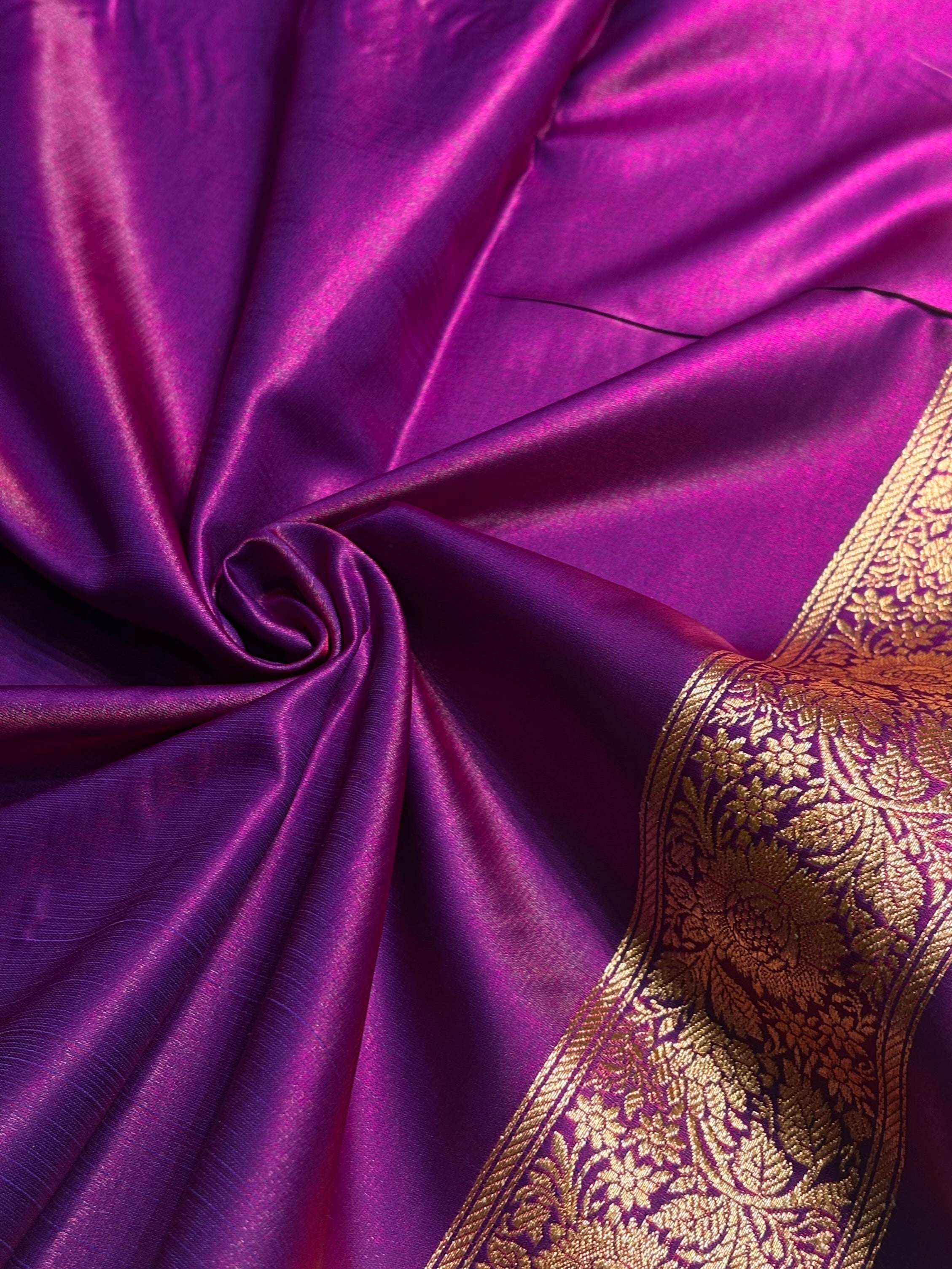 Ultra Light Weight Satin Silk Booti in Purple Cross Shades SS06