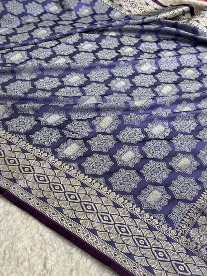 Banarasi Dark Lavender Shades Tanchoi Motif Mashru Silk Saree
