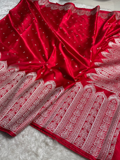 Skirt Border Red Mashru Silk Saree