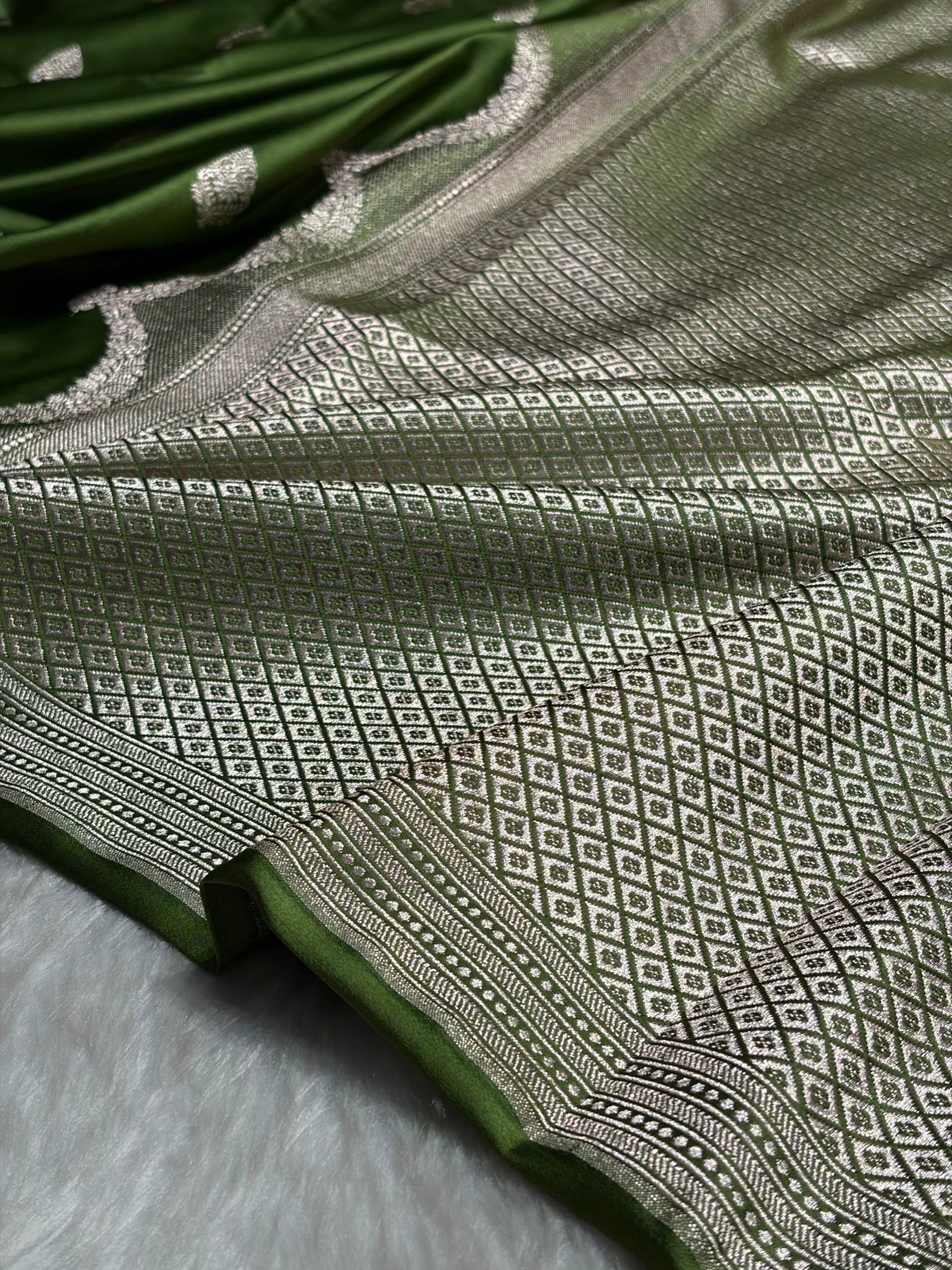 Mehendi Green Shades Scallop Mashru Silk Saree MS20