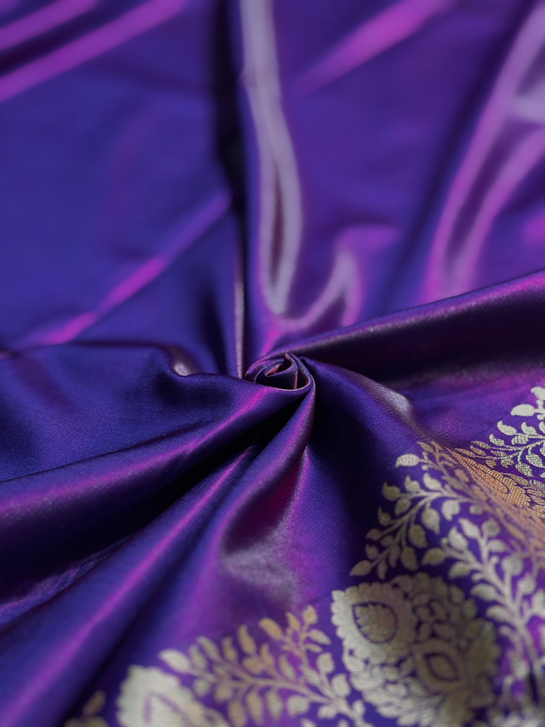 Ultra Light Weight Satin Silk Boota in Magentic Wine Shades SS31