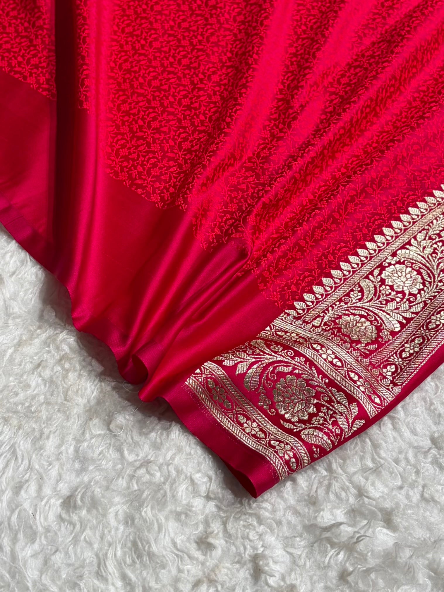 Cross Rani Shades Banarasi Boota Pattern Floral Mashru Silk Saree MSM-120