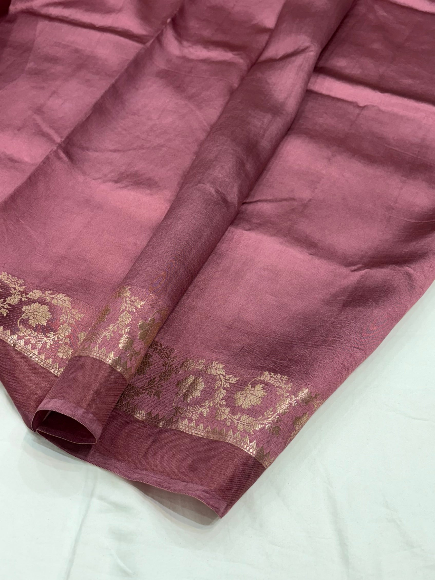 Mauve Flower Booti Pure Caramel Silk Saree