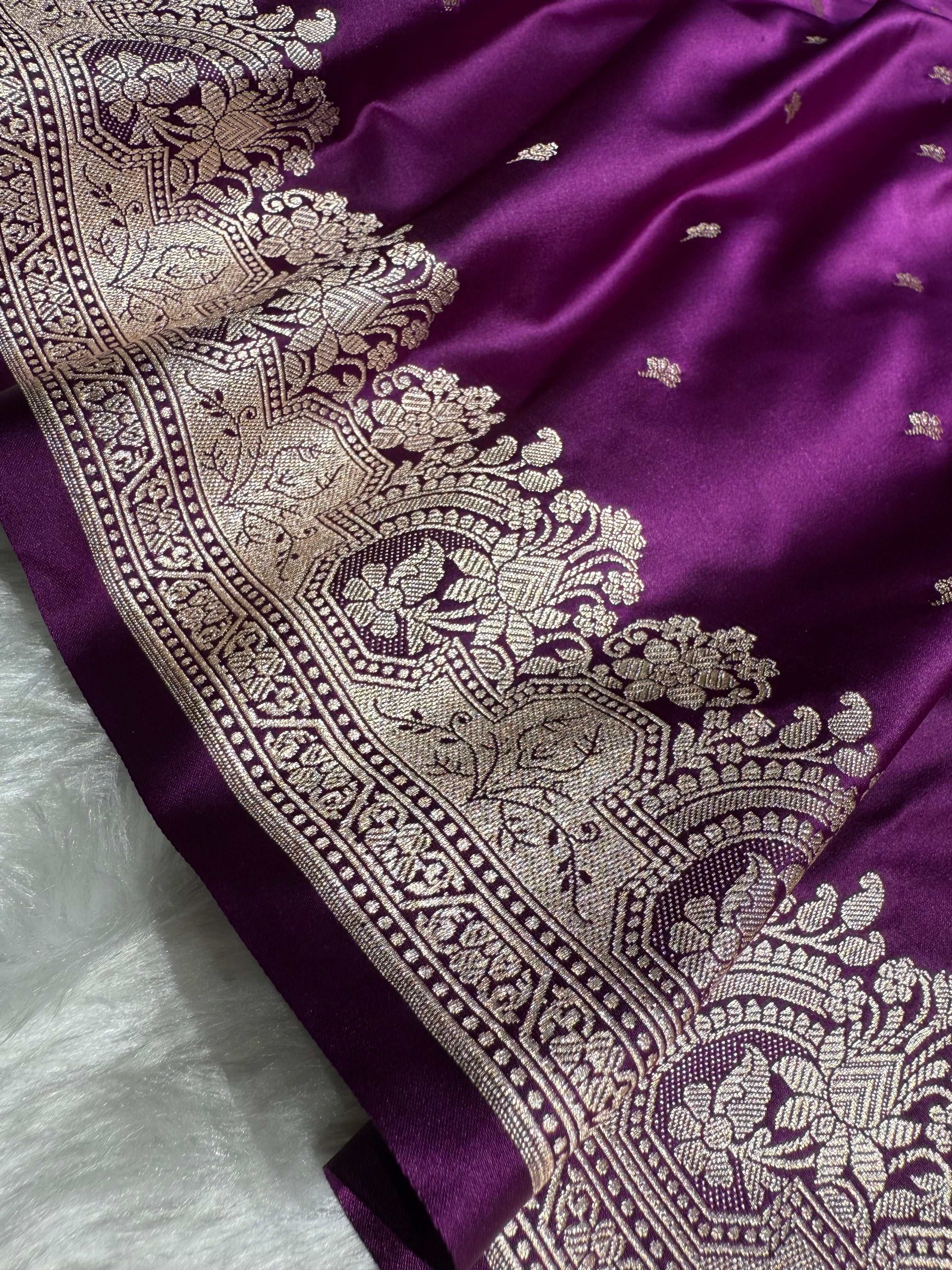 Navy Blue Shades Motif Booti Mashru Silk Saree