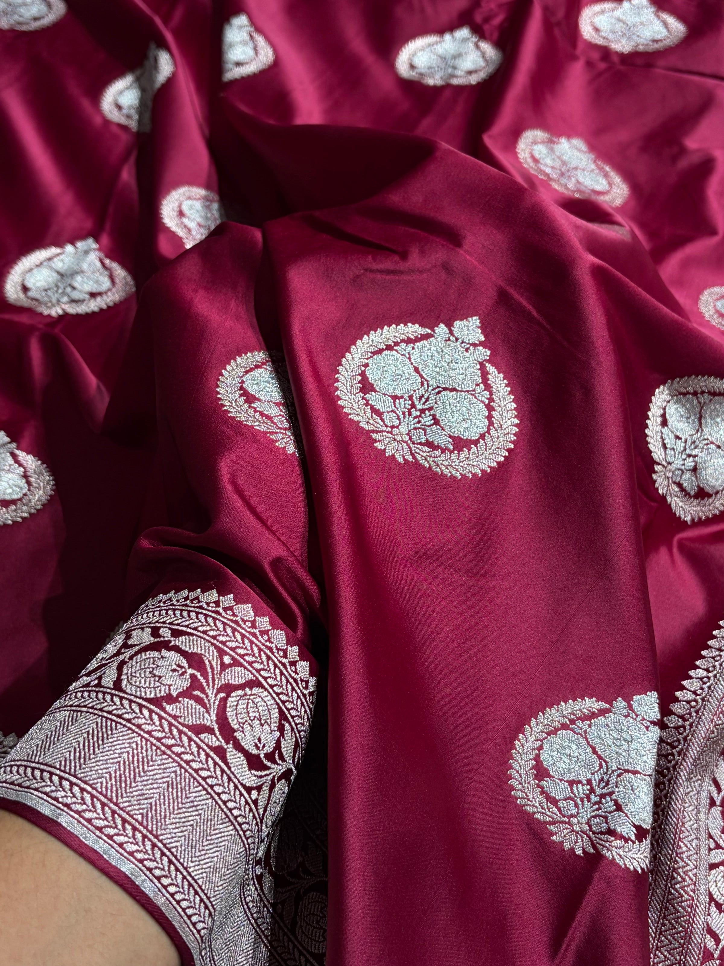 Garnet Shades Minakari Boota Mashru Silk Saree MS35